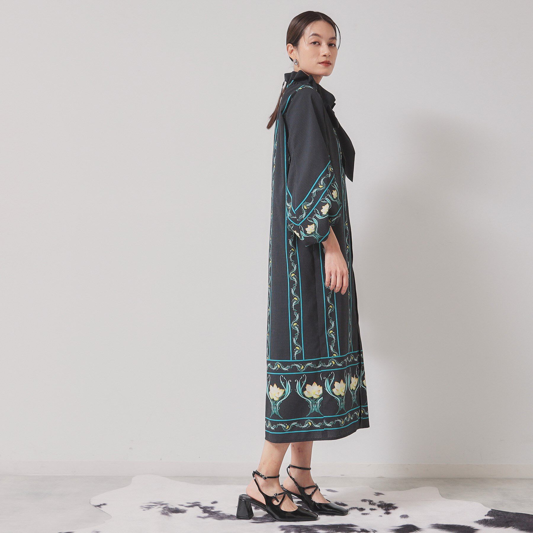 SunaUna「【スタンドフリル＆リボン】オリエンタルパネルワンピース」|ワンピース|