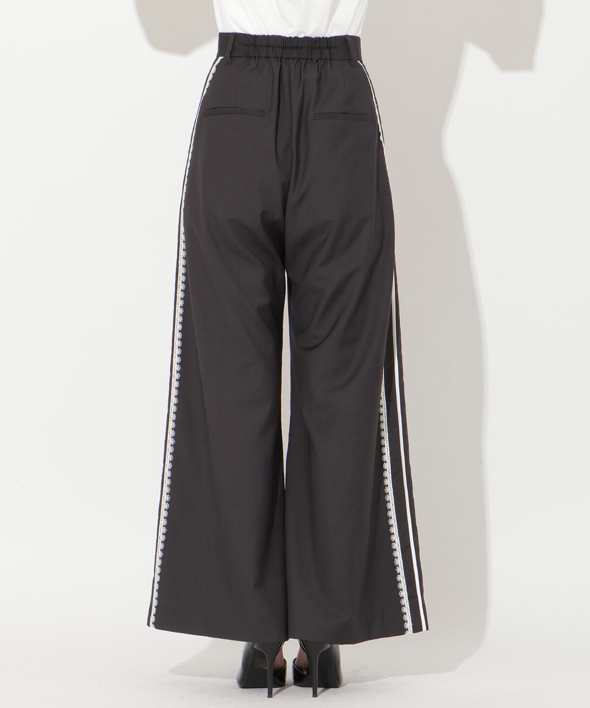 アンドクチュール「サイドレースラインパンツ」|その他|