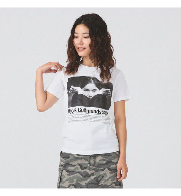 Ray BEAMS 「【別注】Kevin Cummins / 「Bjork」Photo T①」|Tシャツ・カットソー|