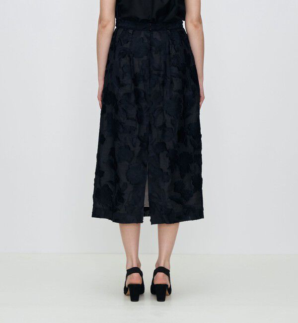 TOMORROWLAND collection「シアーカットフラワー タックフレアスカート」|フレア|