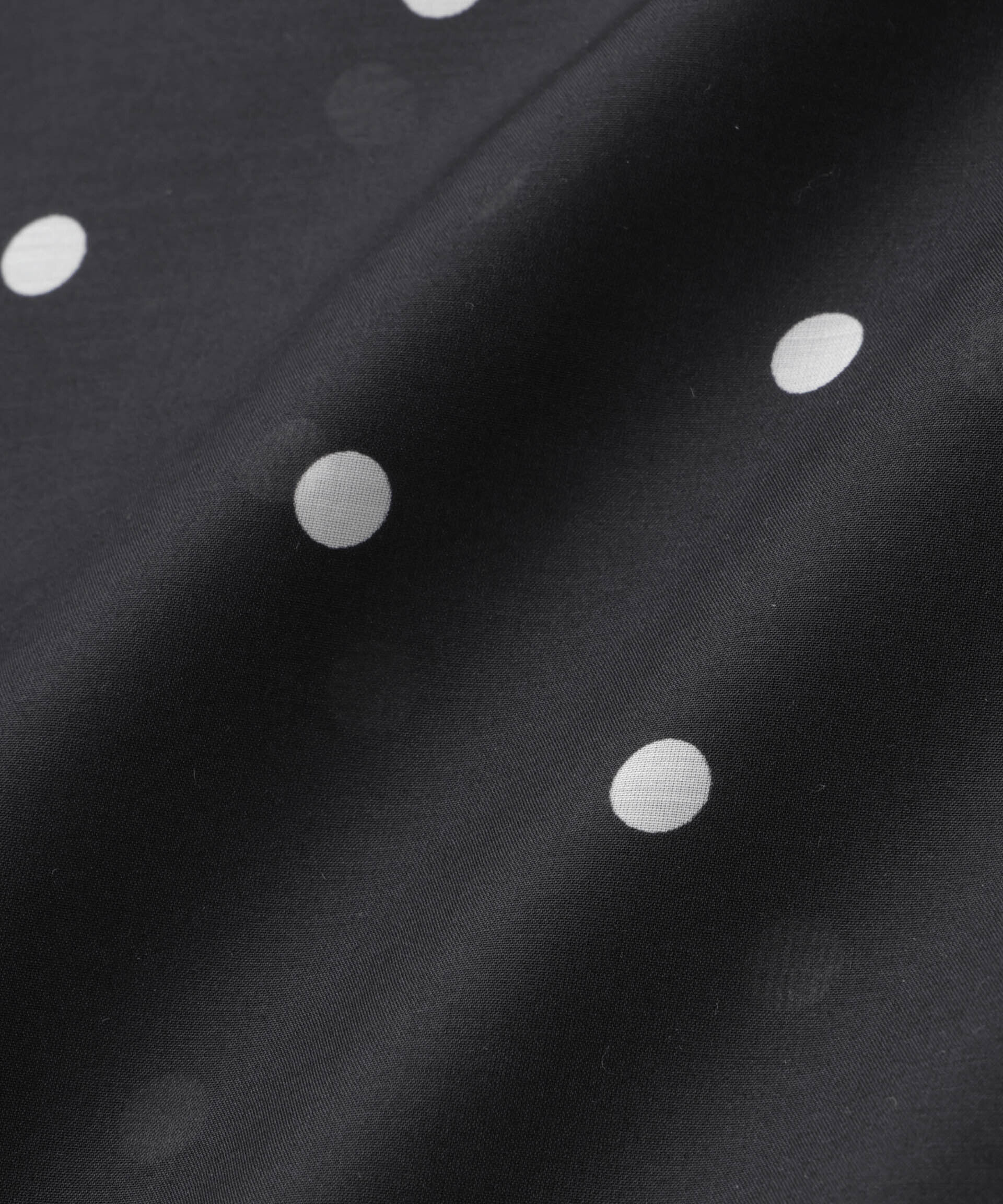 nano･universe「ランダムドットボータイ付きブラウス」|シャツ・ブラウス|