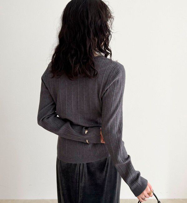 fredy emue「ちびVネックリブニットプルオーバー」|ニット・セーター|