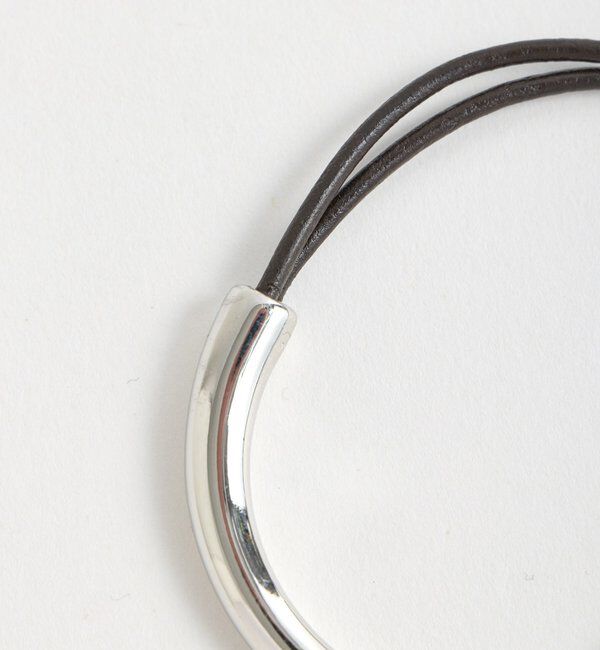  「【程よい存在感】コードバングル」|ブローチ・コサージュ|