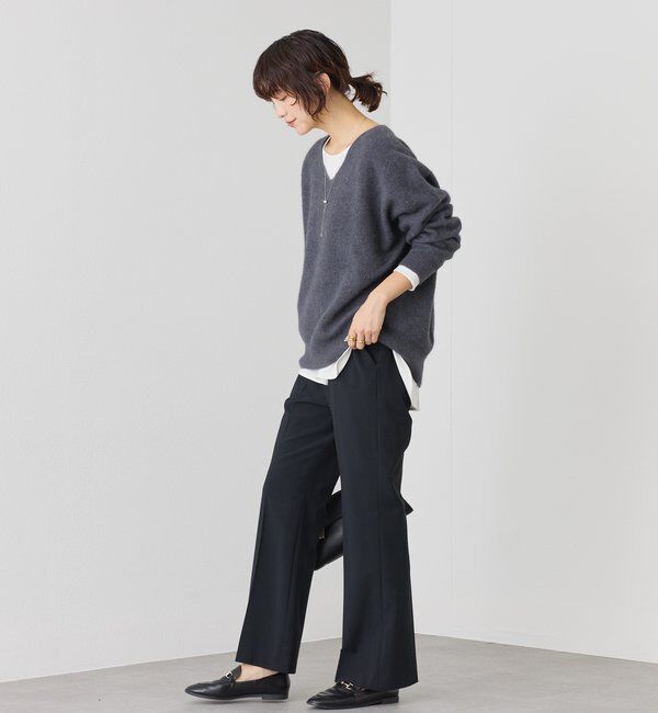  「【抜け感シルエット】ヘアリーウール片畦Vネックニット」|ニット・セーター|