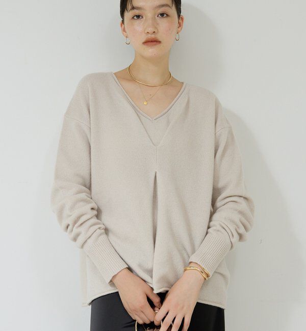  「ウールカシミヤタックVプルオーバー」|ニット・セーター|