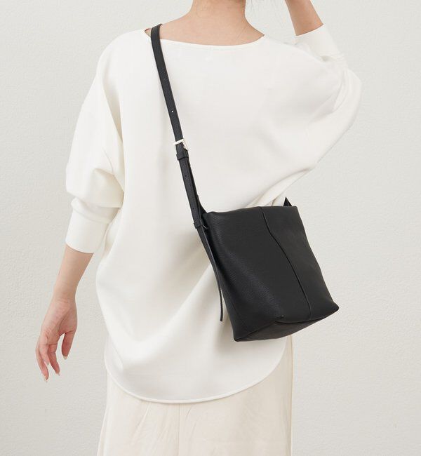  「【再値下げ】レザーミニショルダーバッグ」|ショルダー・メッセンジャー|