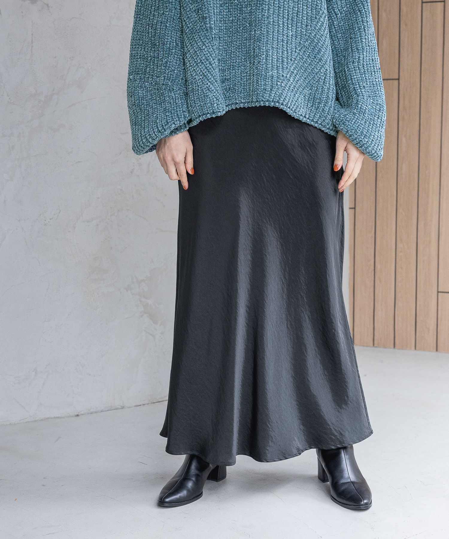 A part by 「カトリーヌサテンナロースカート」|スカート|