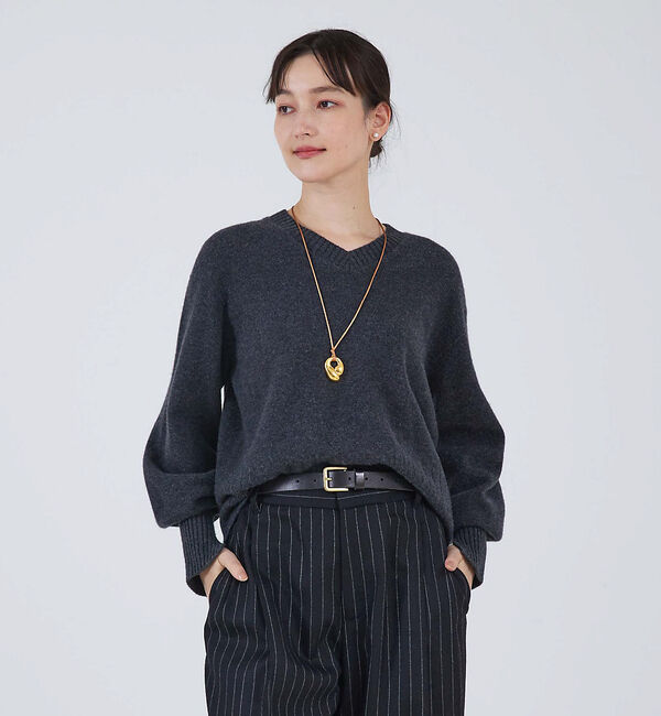 qualite「ウールグアイウールVネックニット」|ニット・セーター|