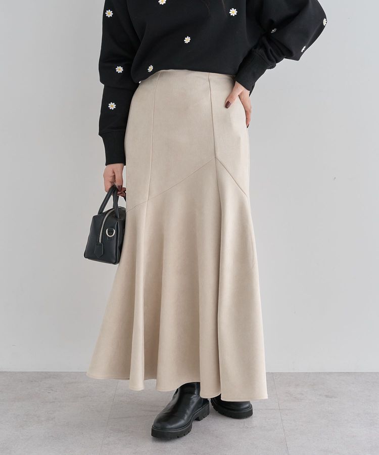 Green Parks「・ELENCARE DUE スエードポンチフレアスカート」|フレア|Ivory