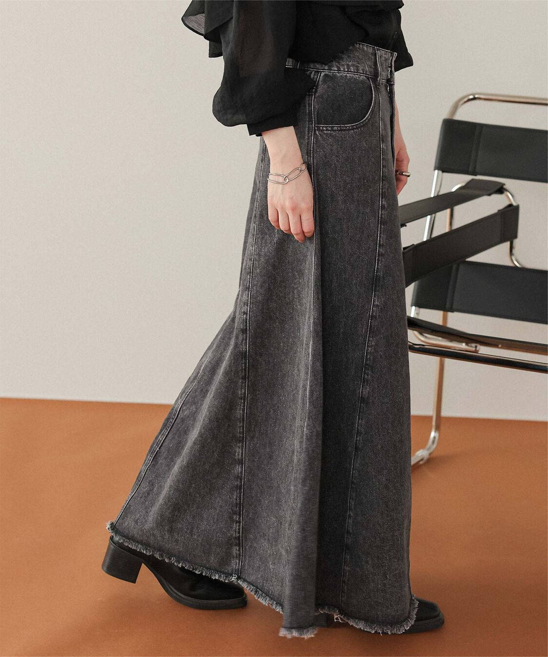 titivate「ハイウエストボリュームフレアデニムスカート」|スカート|