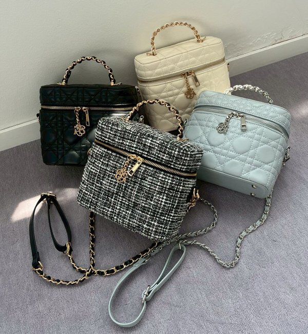  「チャーム付きキルティングバニティバッグ」|ショルダー・メッセンジャー|