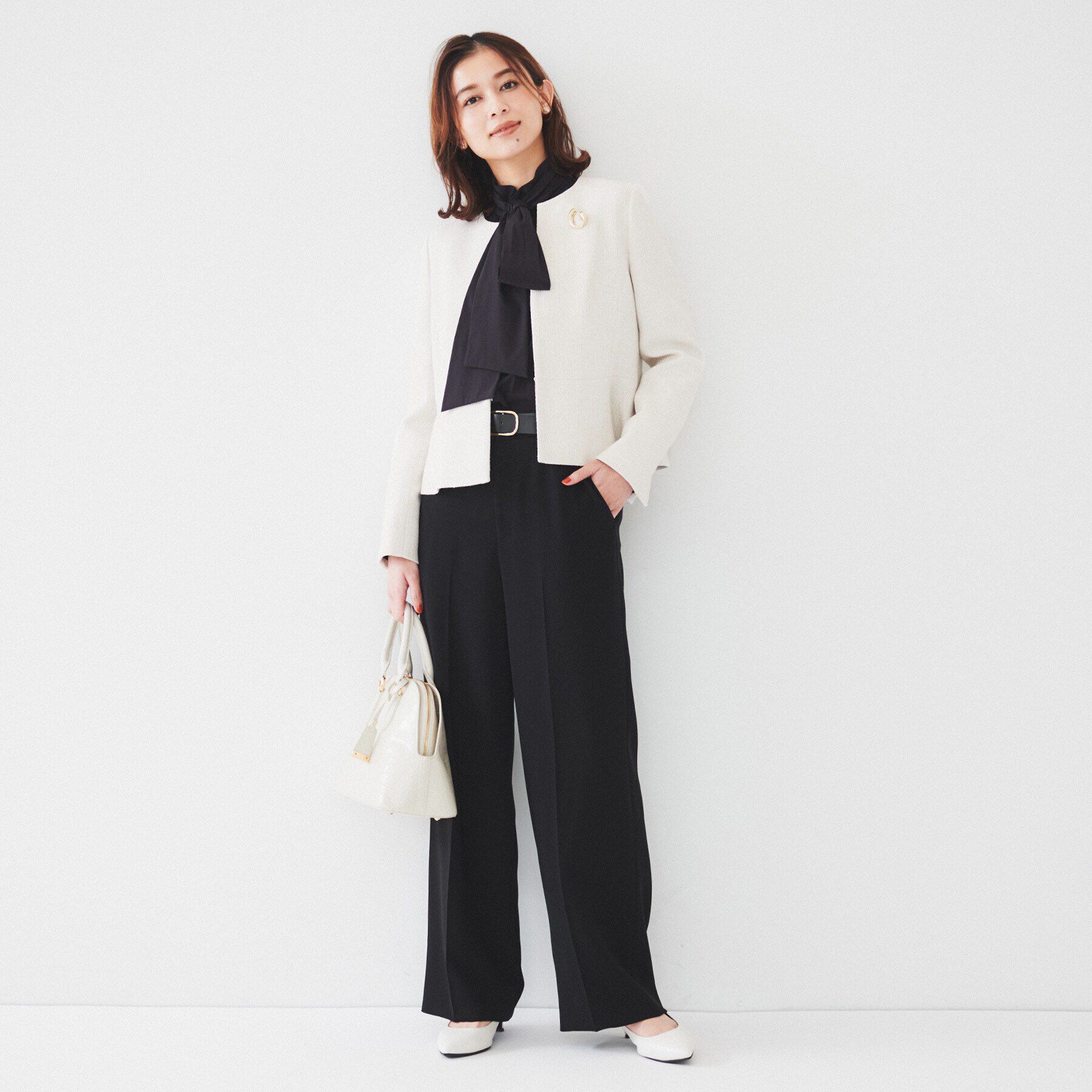 UNTITLED「【通勤】ツイード ペプラムジャケット」|ノーカラージャケット|