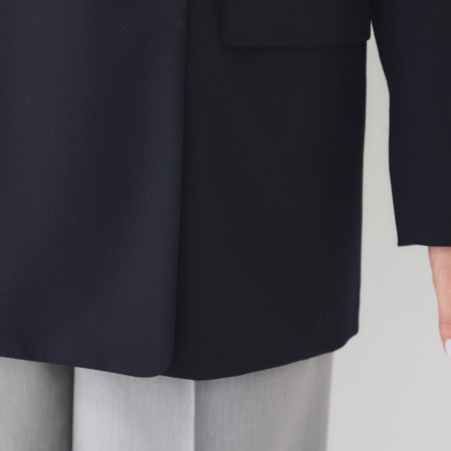 UNTITLED「【通勤/春の軽羽織り】サマーウール調 ダブルブレストジャケット」|テーラードジャケット|