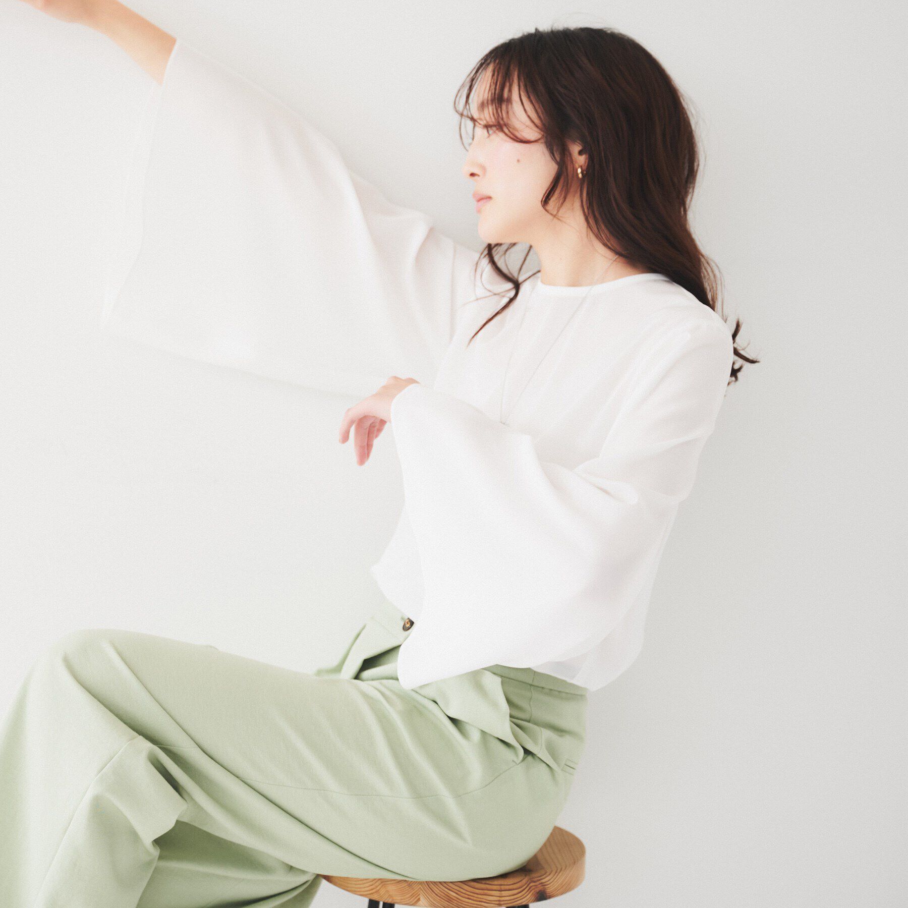 UNTITLED「フレアスリーブブラウス」|シャツ・ブラウス|