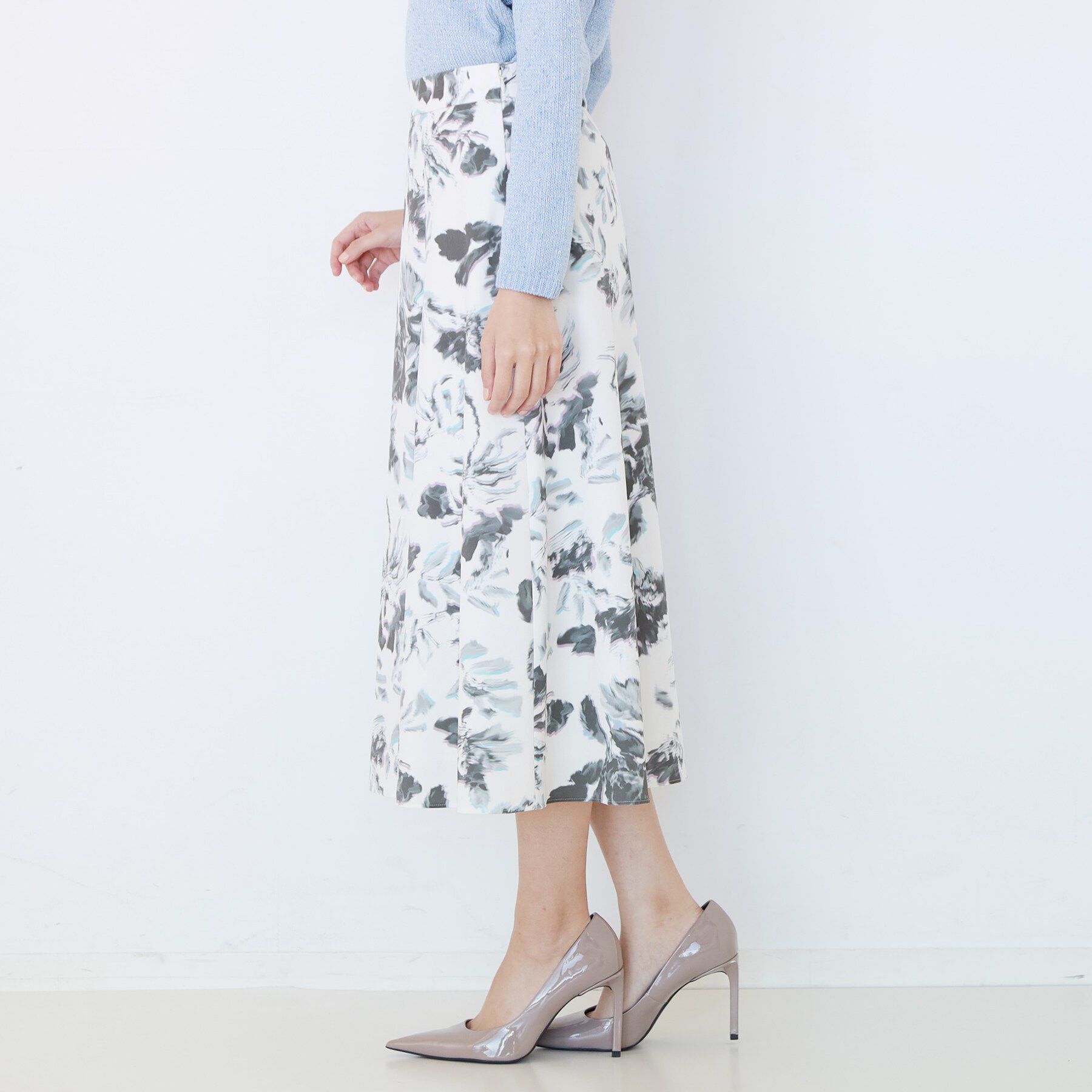 COUP DE CHANCE「【手洗い可／日本製／ウエスト後ろゴム】フラワー柄フレアスカート」|スカート|