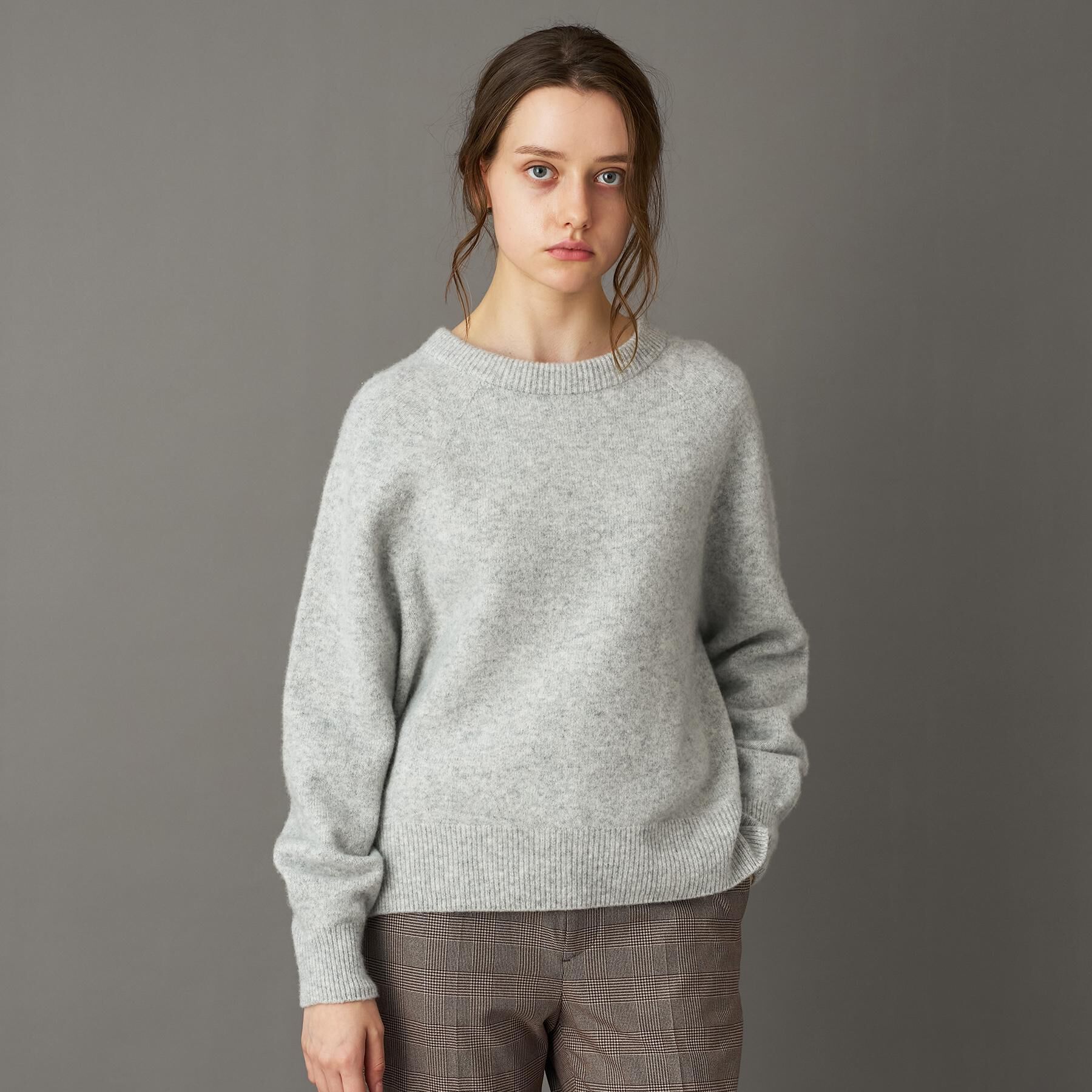 DRESSTERIOR「【otonaMUSE 11月号掲載】カシミヤブレンドクルーネックニット」|ニット・セーター|