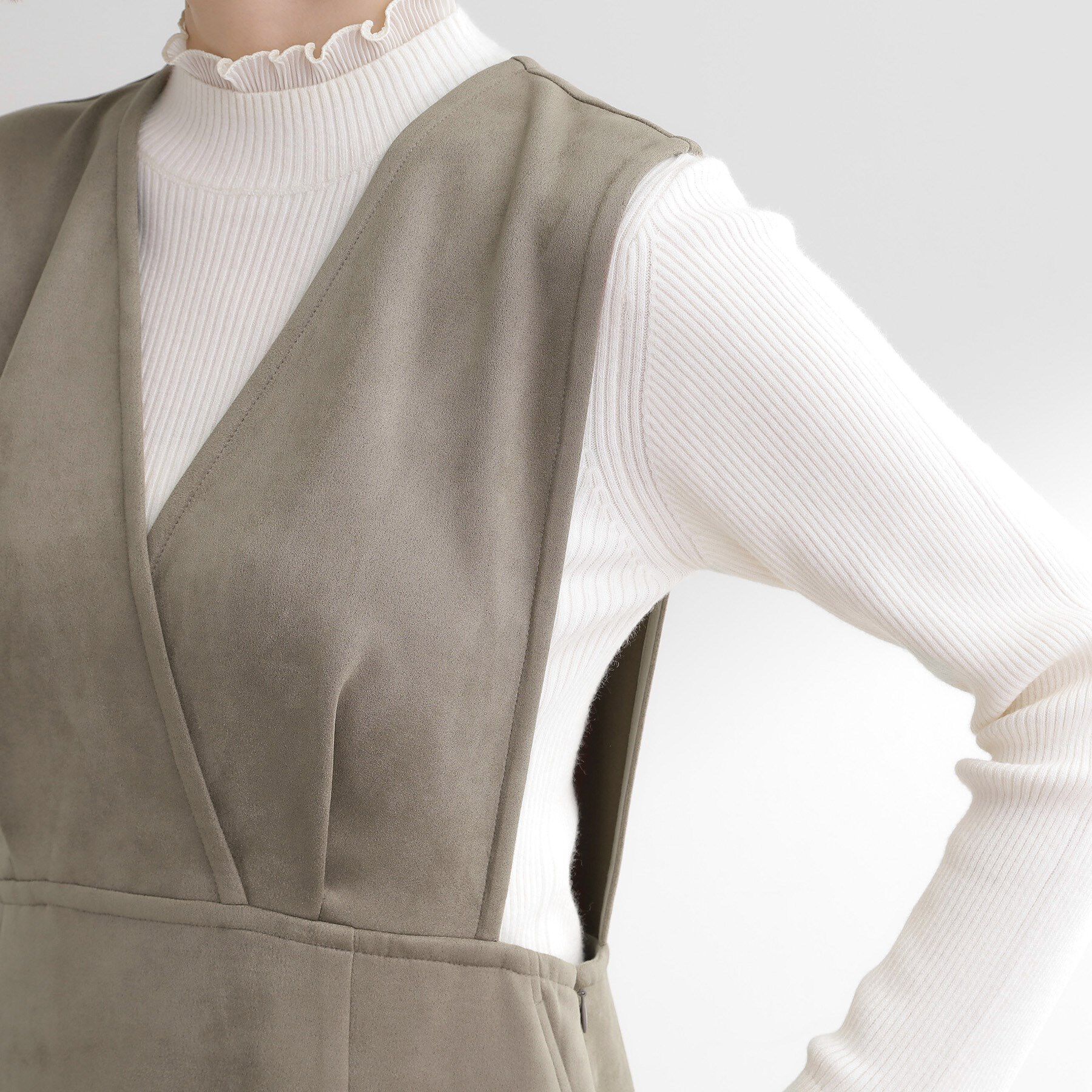 grove「【秋から冬まで活躍】スエードライクジャンパードレス」|ワンピース|