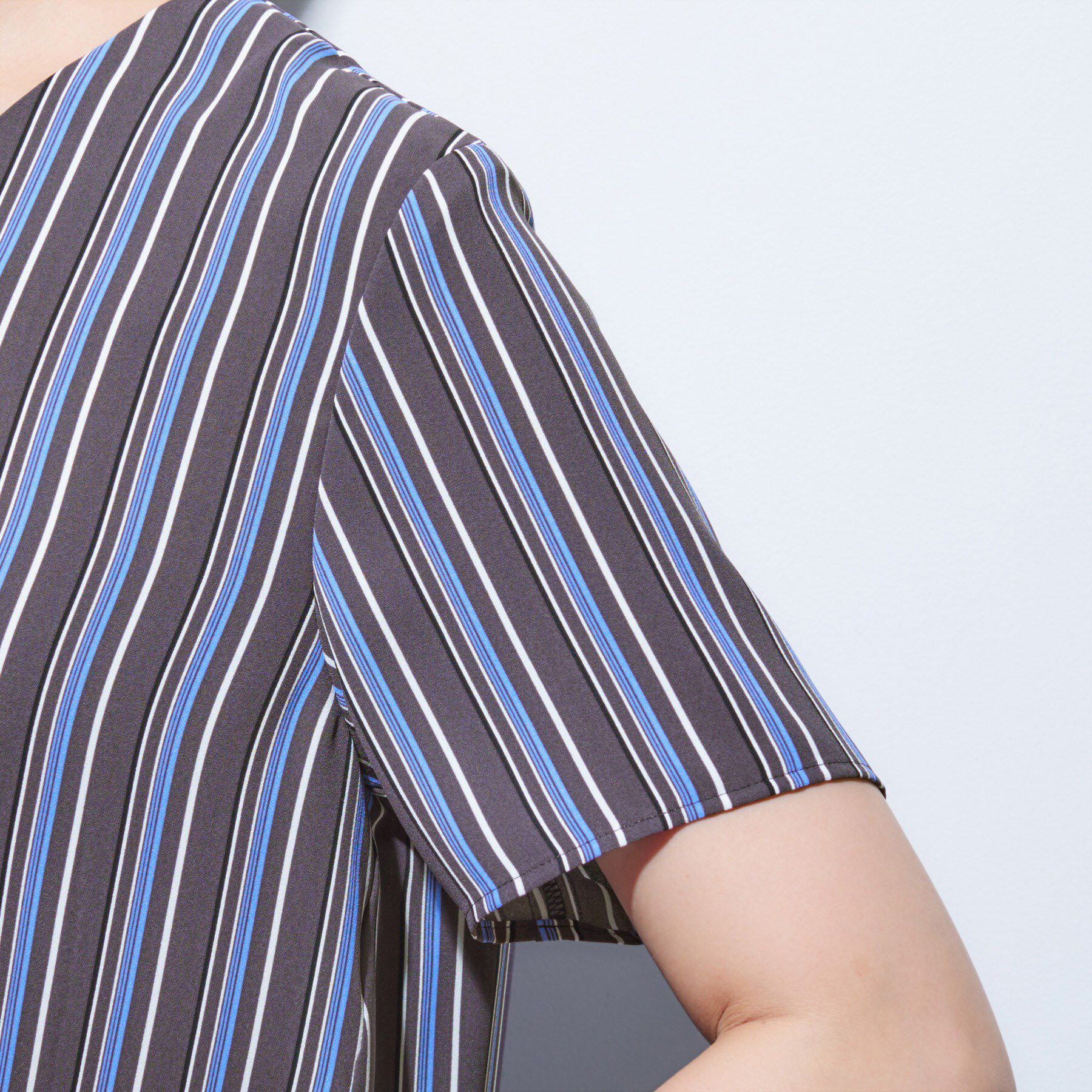 INDIVI「【洗える／通勤】マルチストライプブラウス」|シャツ・ブラウス|