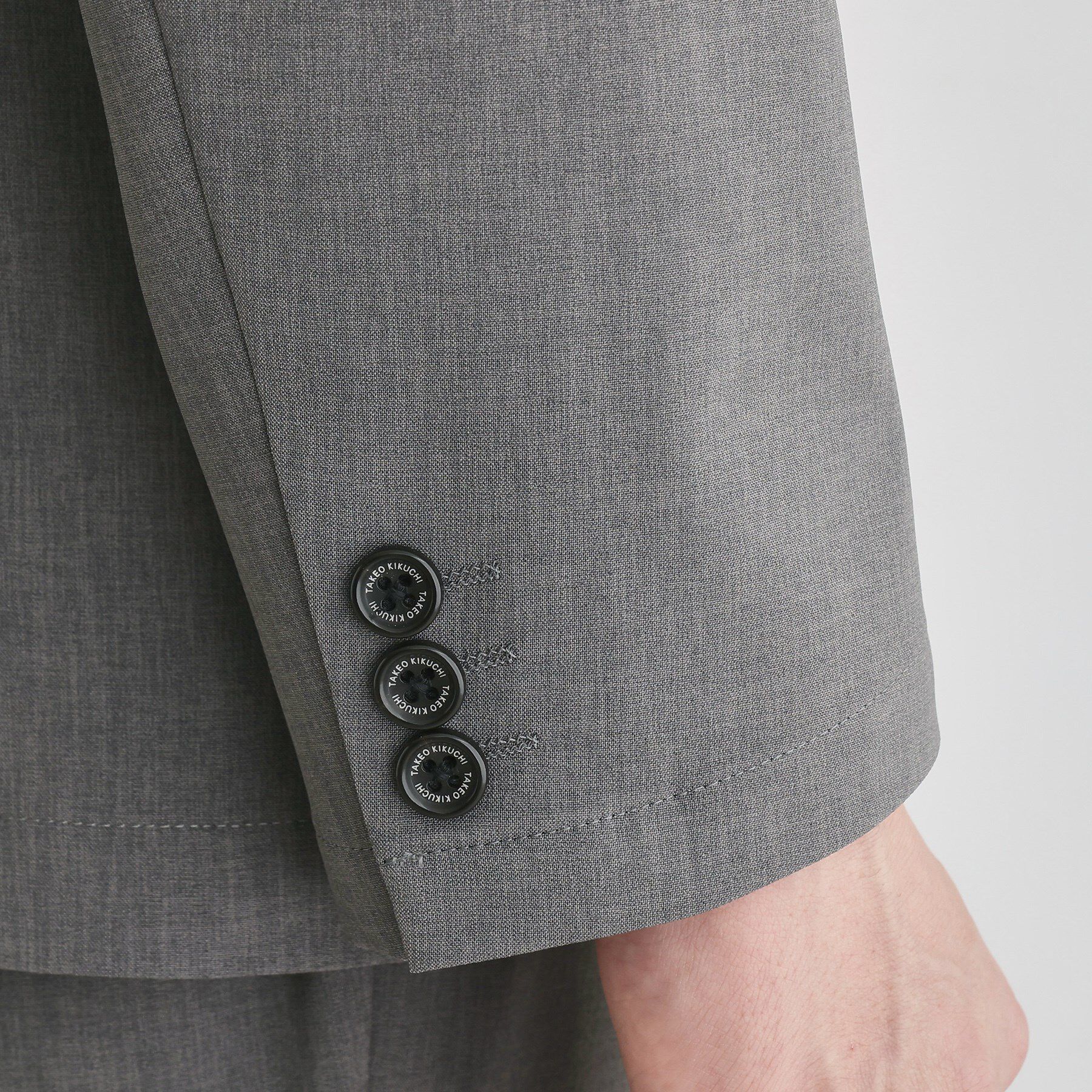 TAKEO KIKUCHI「【LIMITED】吸水速乾セットアップ／背抜きジャケット＆イージーパンツ」|スーツ|