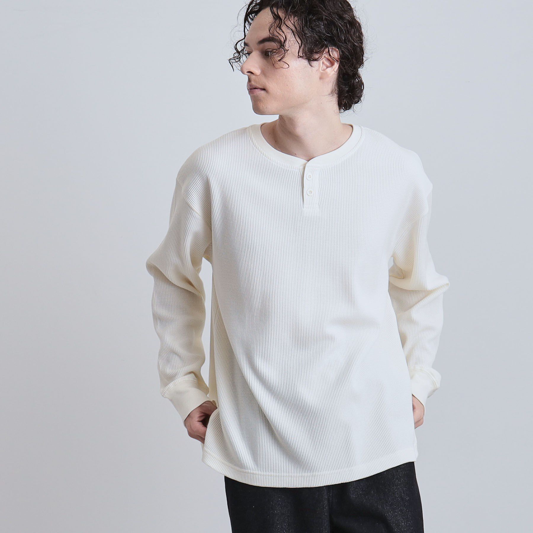 tk.TAKEO KIKUCHI「ワッフルヘンリーカットソー」|Tシャツ・カットソー|アイボリー(004)