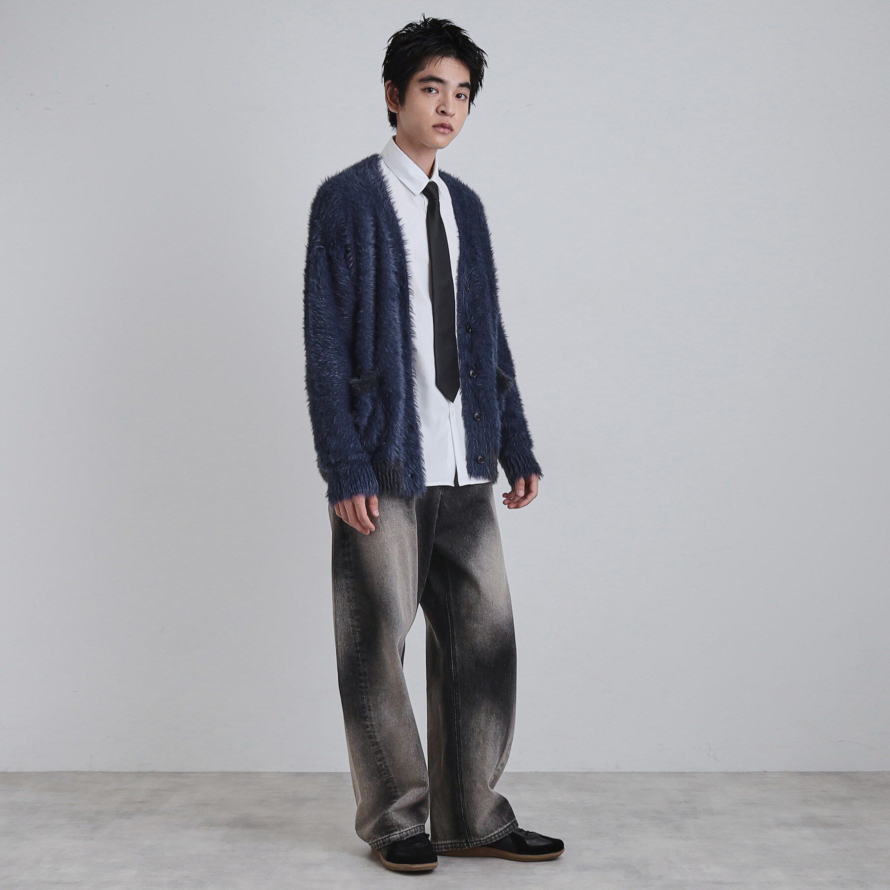 tk.TAKEO KIKUCHI「バイカラーフェザーニットカーディガン」|カーディガン|