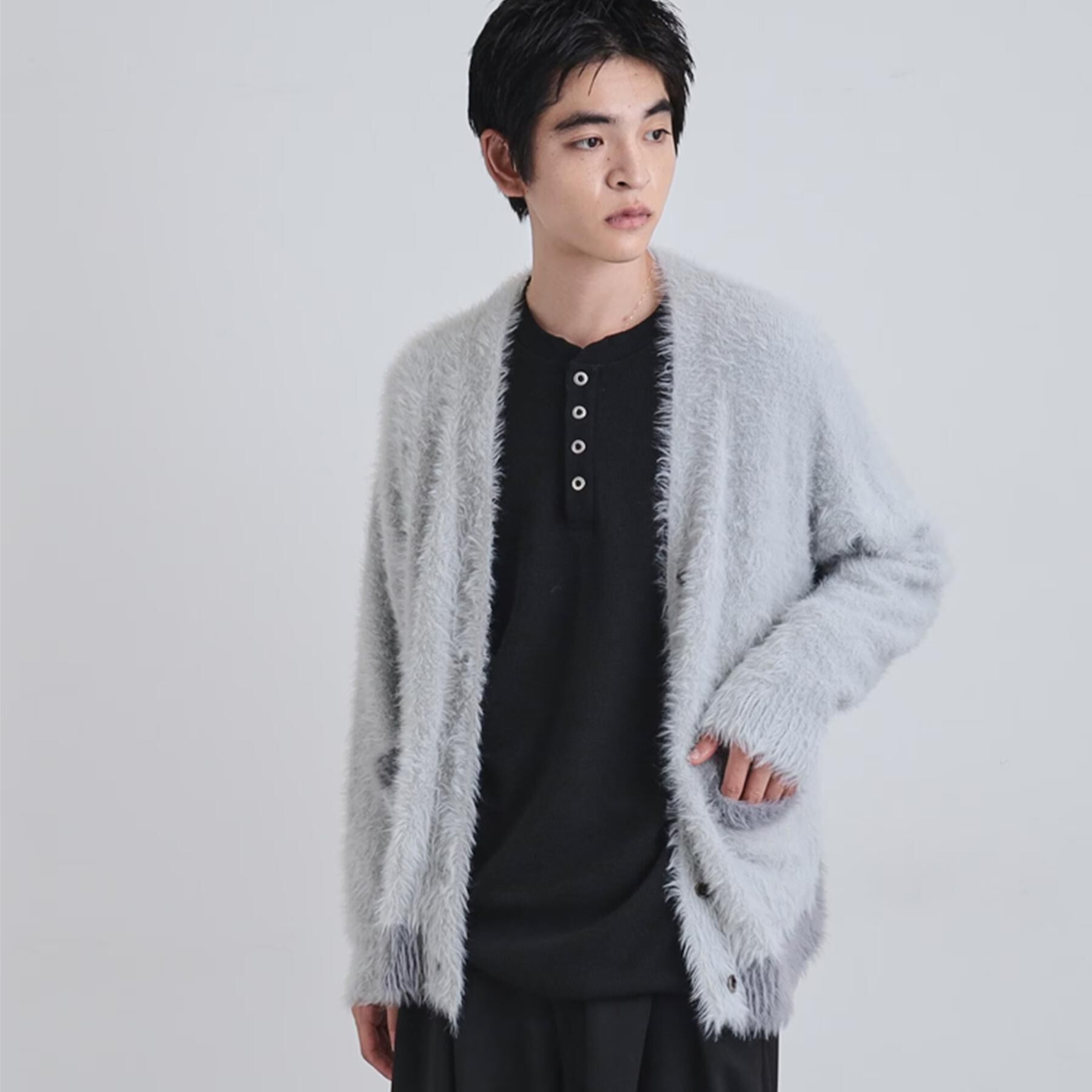 tk.TAKEO KIKUCHI「バイカラーフェザーニットカーディガン」|カーディガン|