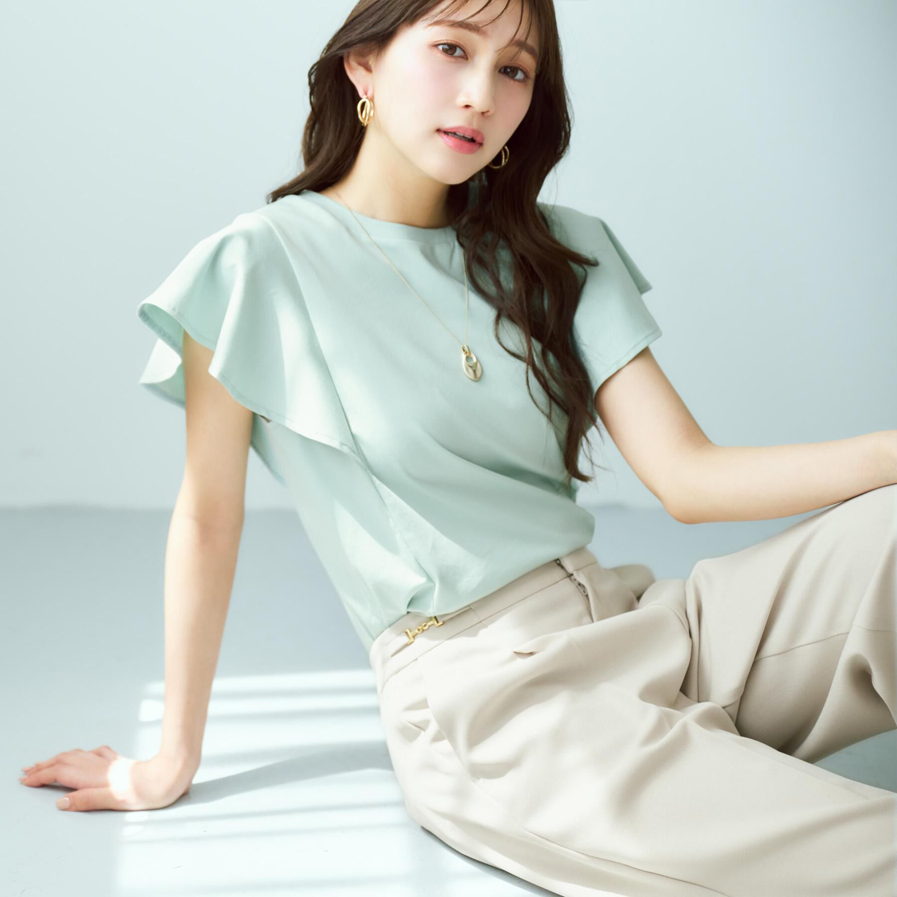 index「《美人百花掲載/XS-3Lサイズ》フレアスリーブバックシャントップス【接触冷感/UVケア/洗濯機洗い」|Tシャツ・カットソー|