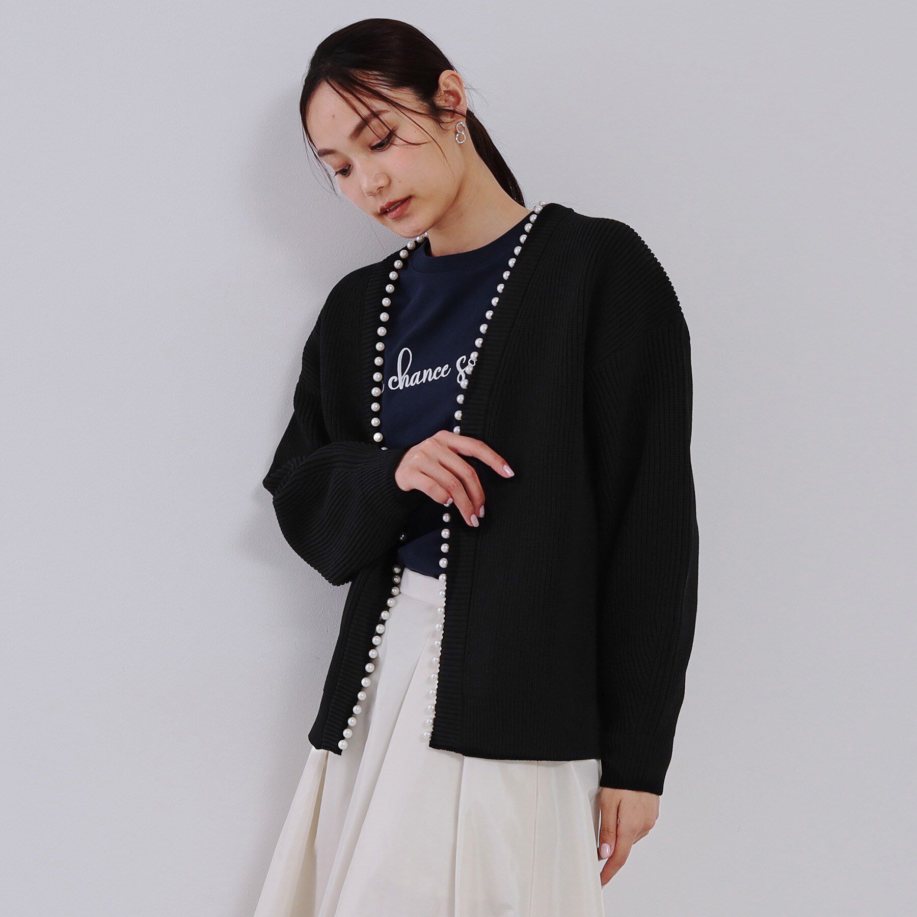 OPAQUE.CLIP「パール調ボタン付ニットカーディガン【洗濯機洗い可】」|カーディガン|