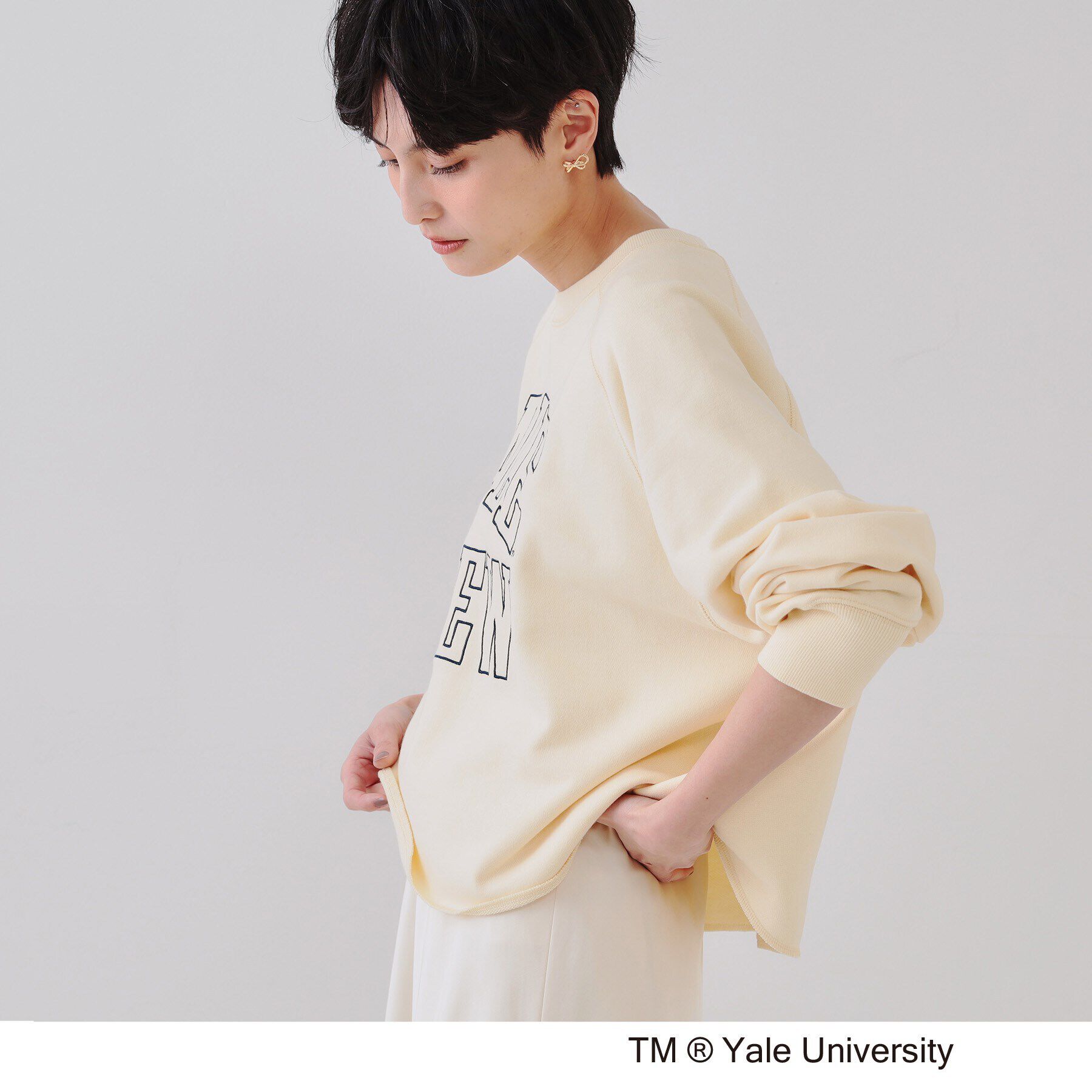 OPAQUE.CLIP「カレッジロゴ スウェットプルオーバー」|パーカー|