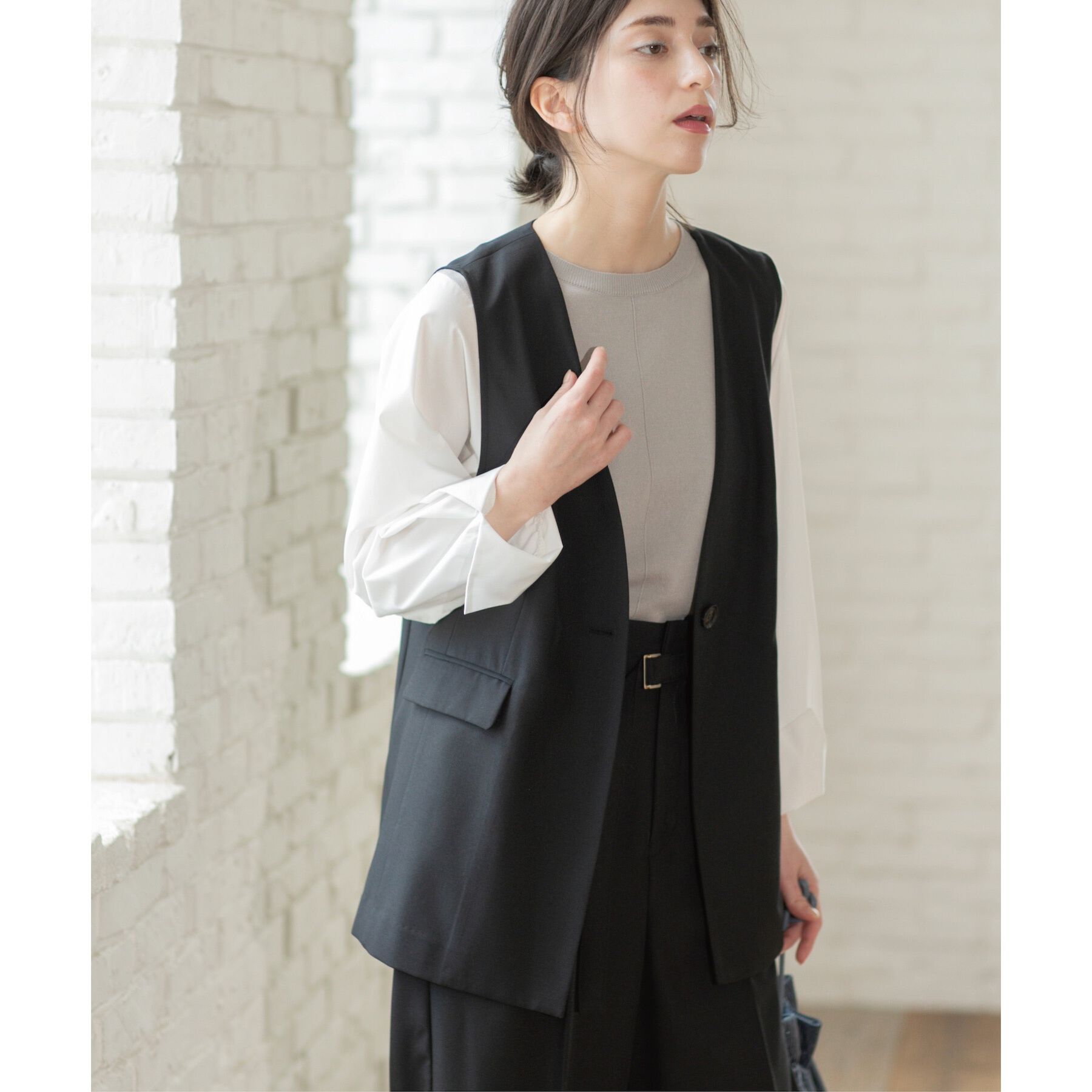 OPAQUE.CLIP「ノーカラーVネックジレ/セットアップ対応【洗濯機洗い可】」|ベスト・ジレ|
