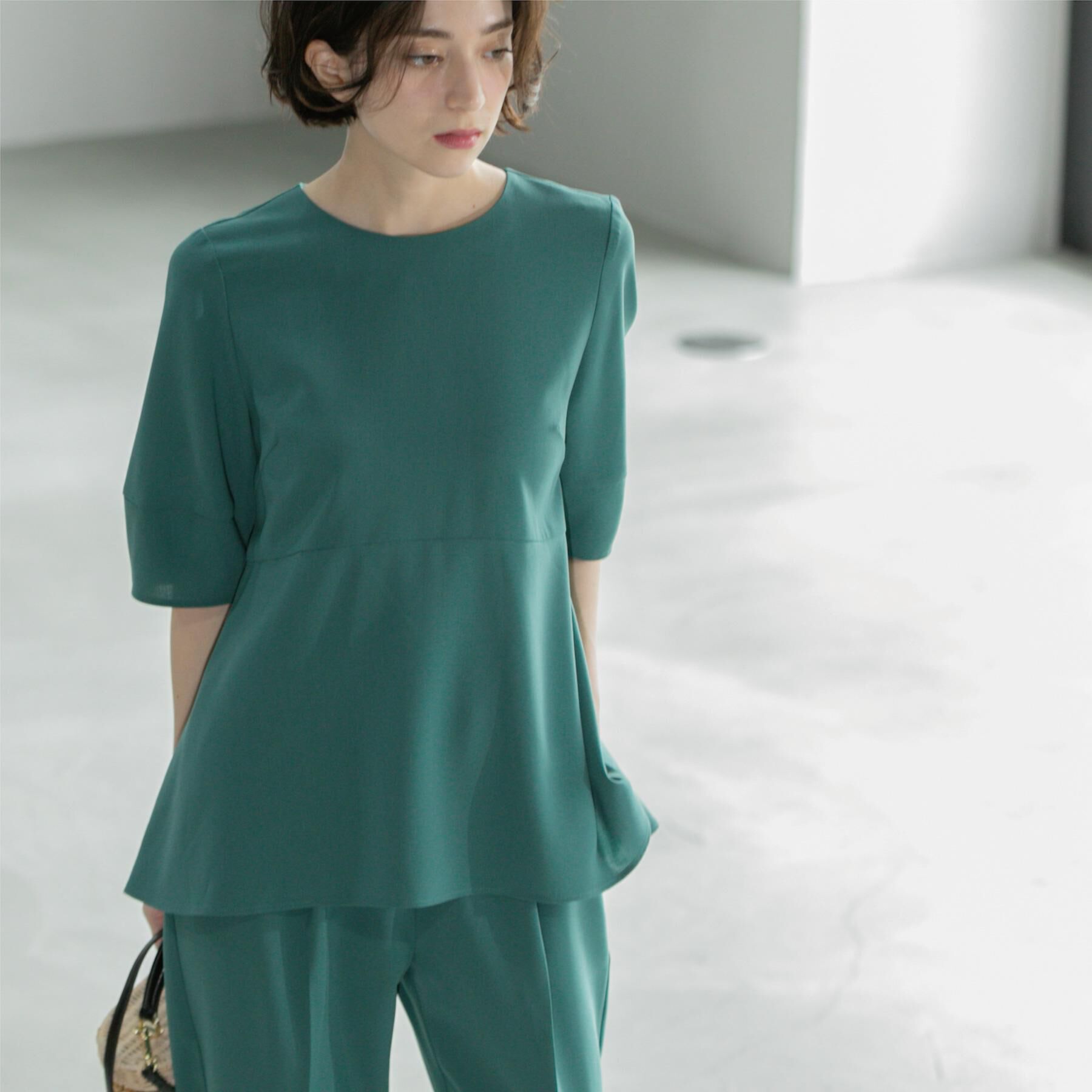 OPAQUE.CLIP「《6色展開》ストレッチペプラムブラウス/セットアップ対応【洗濯機洗い可/防シワ】」|シャツ・ブラウス|