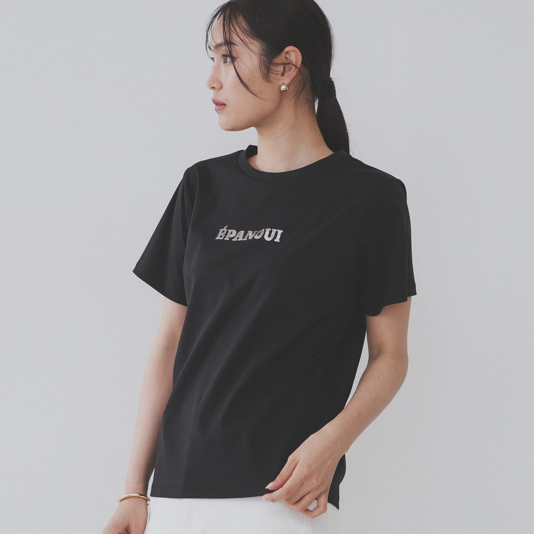OPAQUE.CLIP「刺繍＆スパンコールロゴTシャツ【洗濯機洗い可】」|Tシャツ・カットソー|