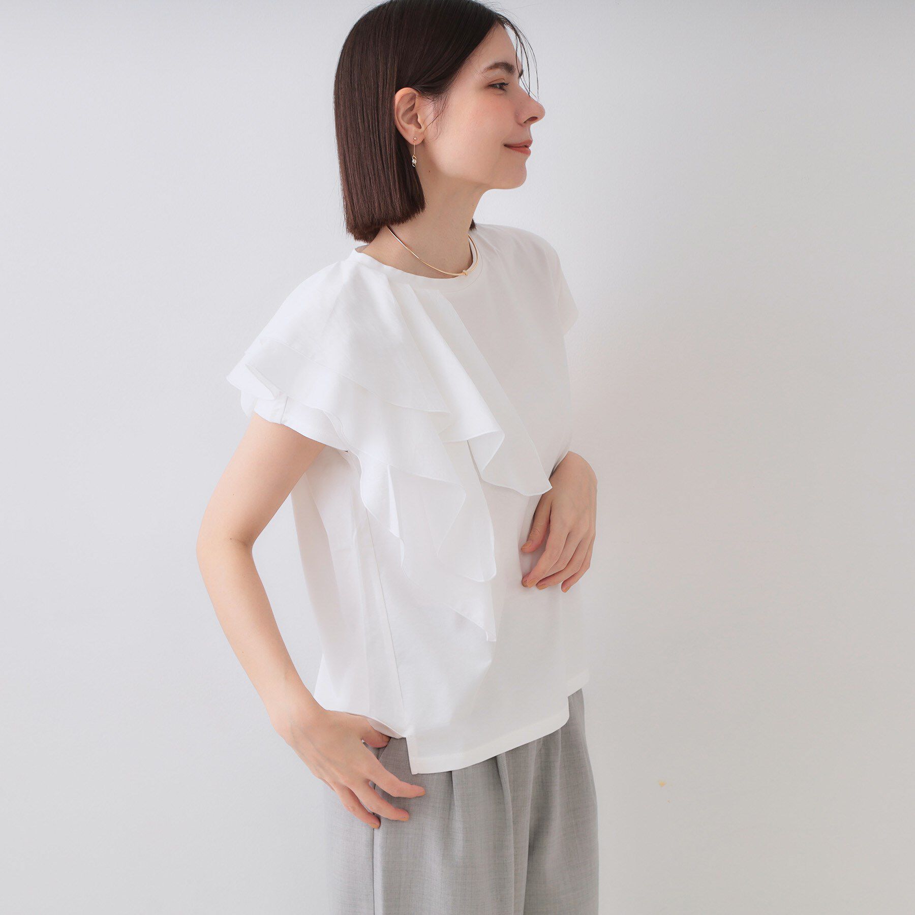 OPAQUE.CLIP「ショルダーフリルドッキングカットソー【洗濯機洗い可】」|Tシャツ・カットソー|