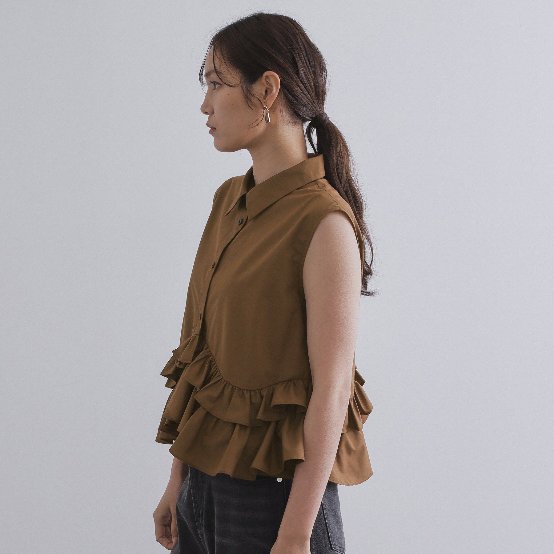 OPAQUE.CLIP「《Can Cam掲載》裾ラッフルフリルシャツ【洗濯機洗い可】」|シャツ・ブラウス|