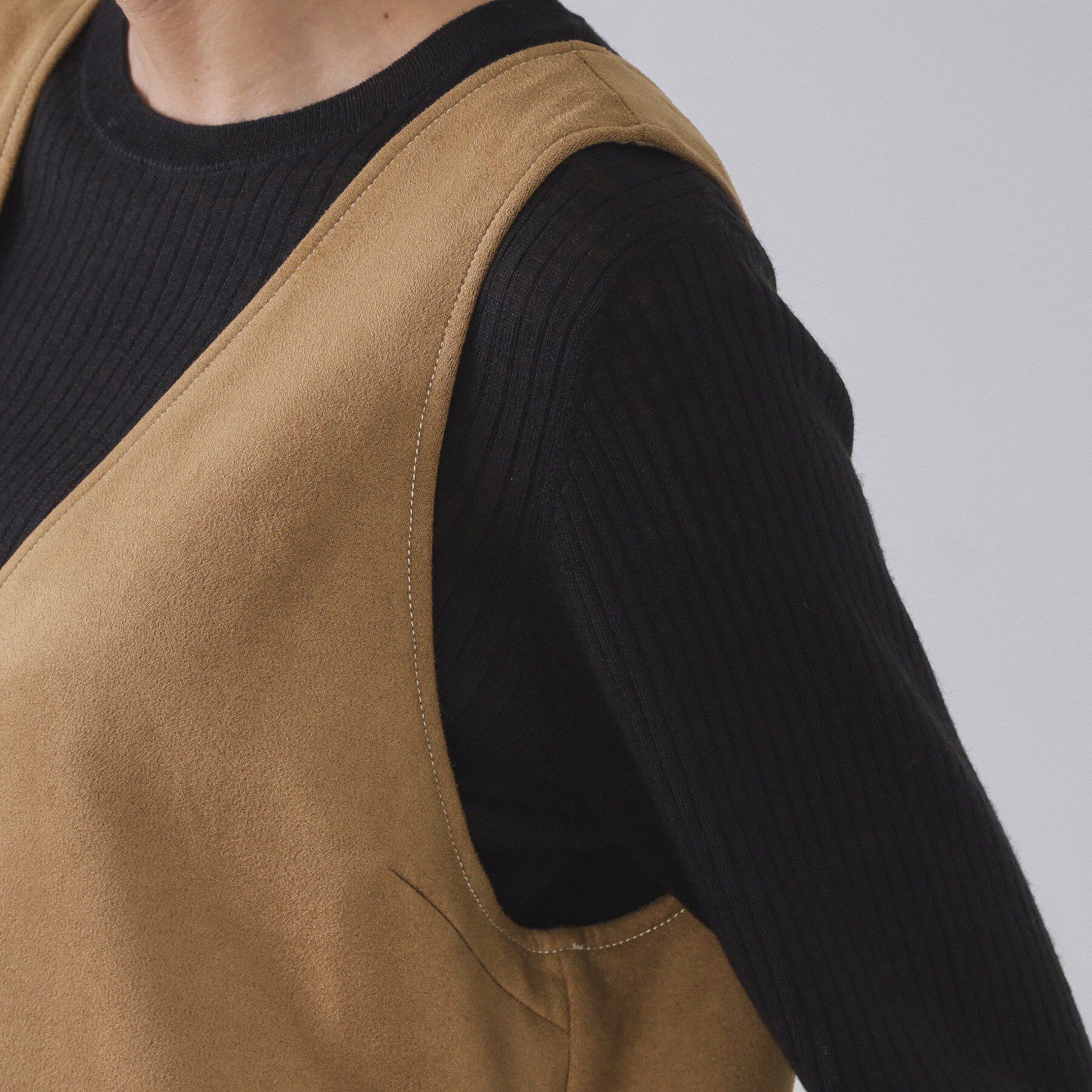 OPAQUE.CLIP「スエードライクVネックジャンドレ【洗濯機OK】」|ワンピース|