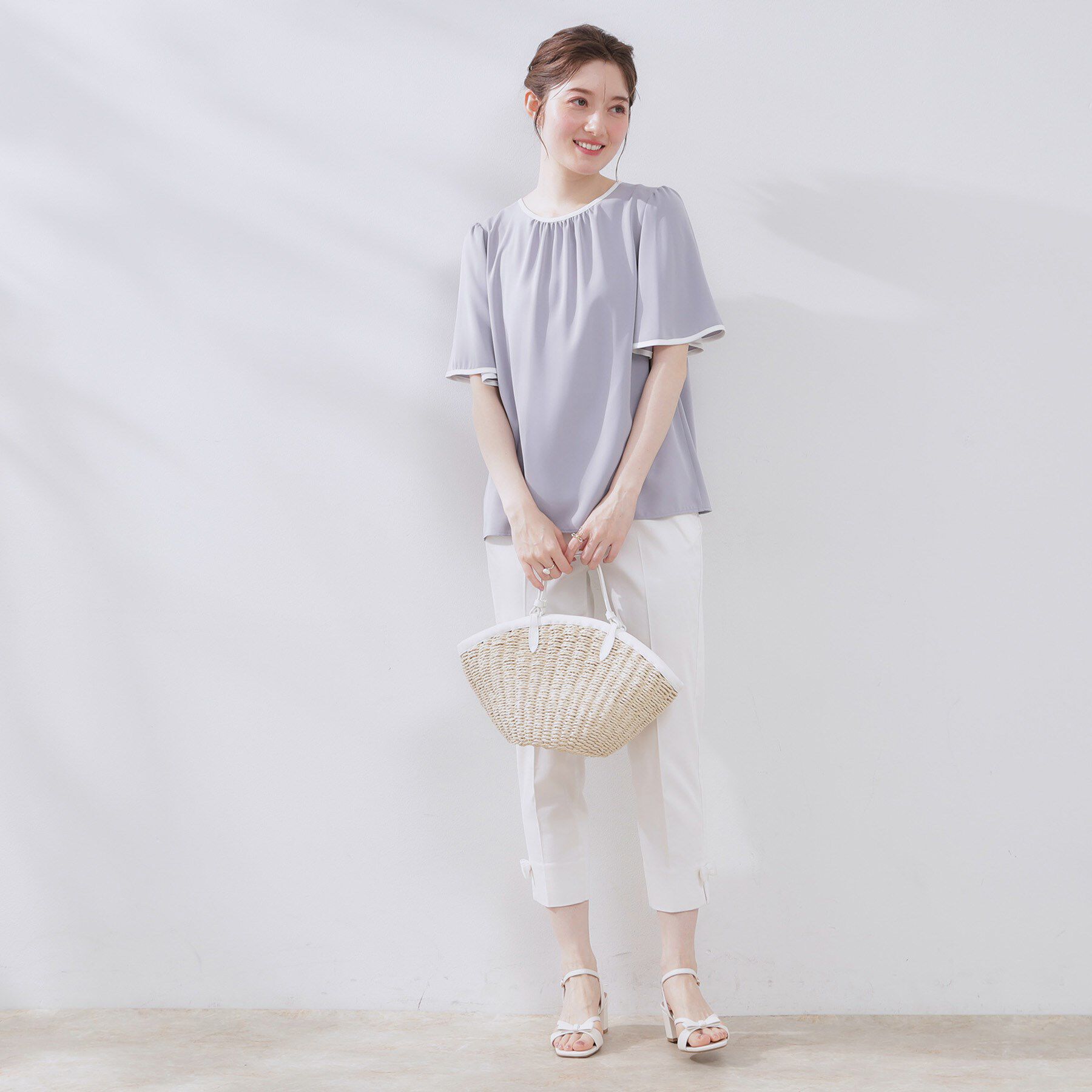 Couture broach「【きれいめ・二の腕カバー・通勤】配色フレア2WAYブラウス」|シャツ・ブラウス|