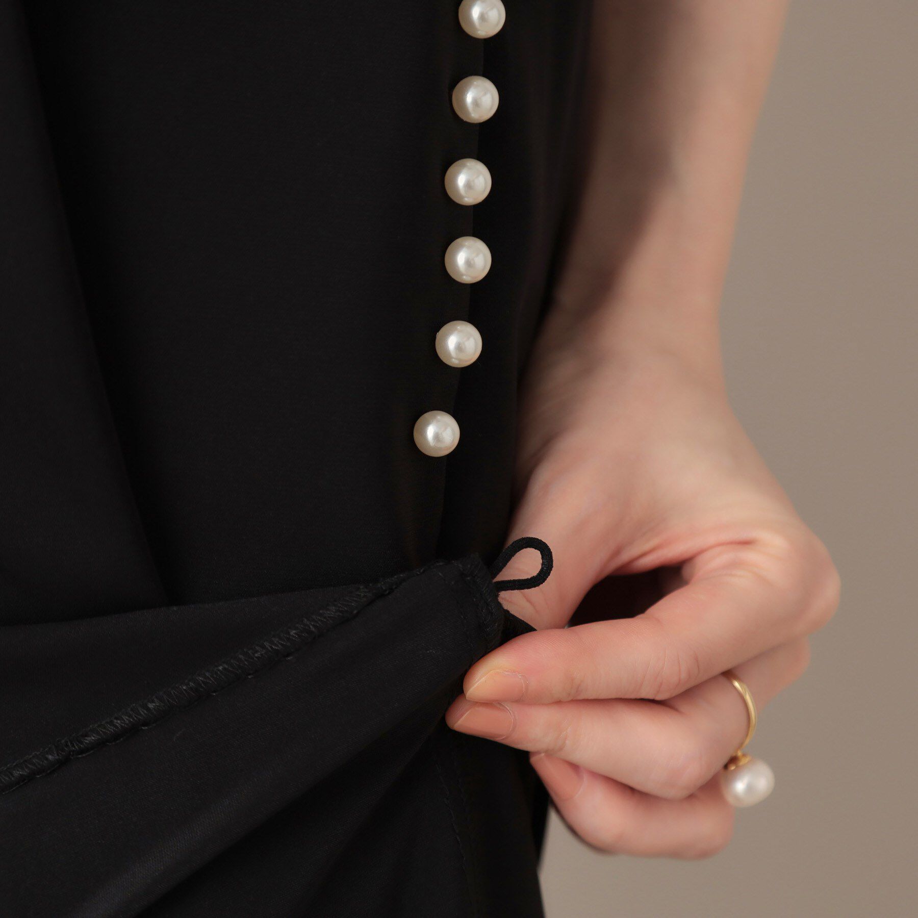 Couture broach「【マルチデザイン・楽ちん】フェイクパール リラックスワイドパンツ」|その他|