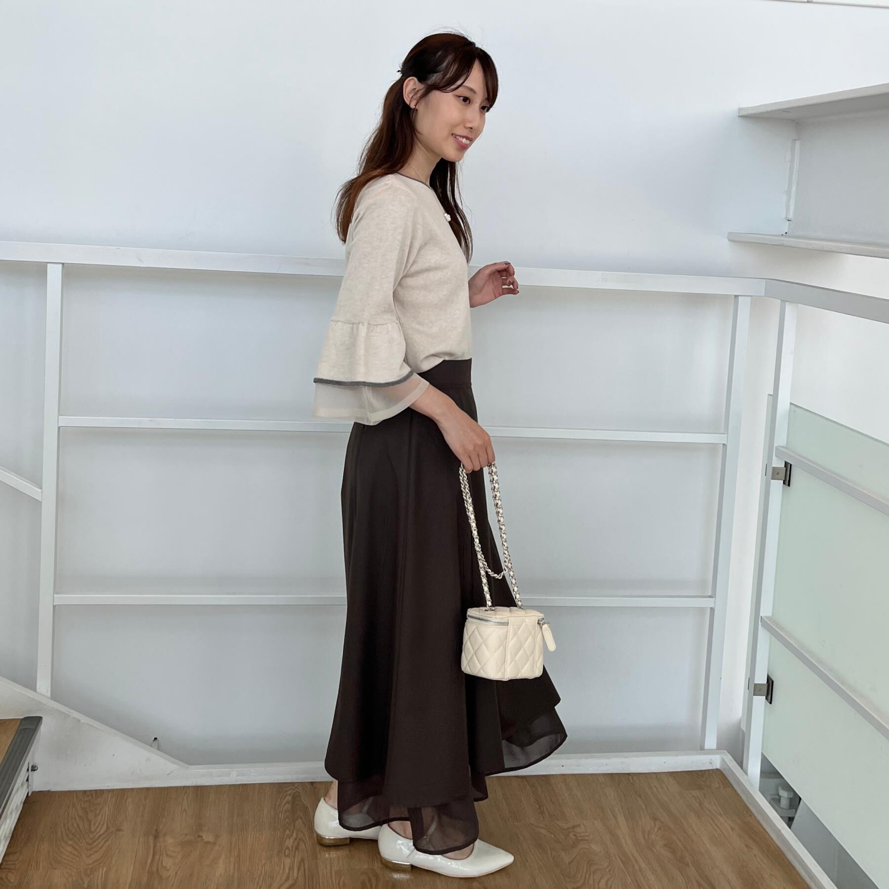 Couture broach「【フェミニン・着映え・通勤】シアーフレアー袖ニットトップス」|ニット・セーター|