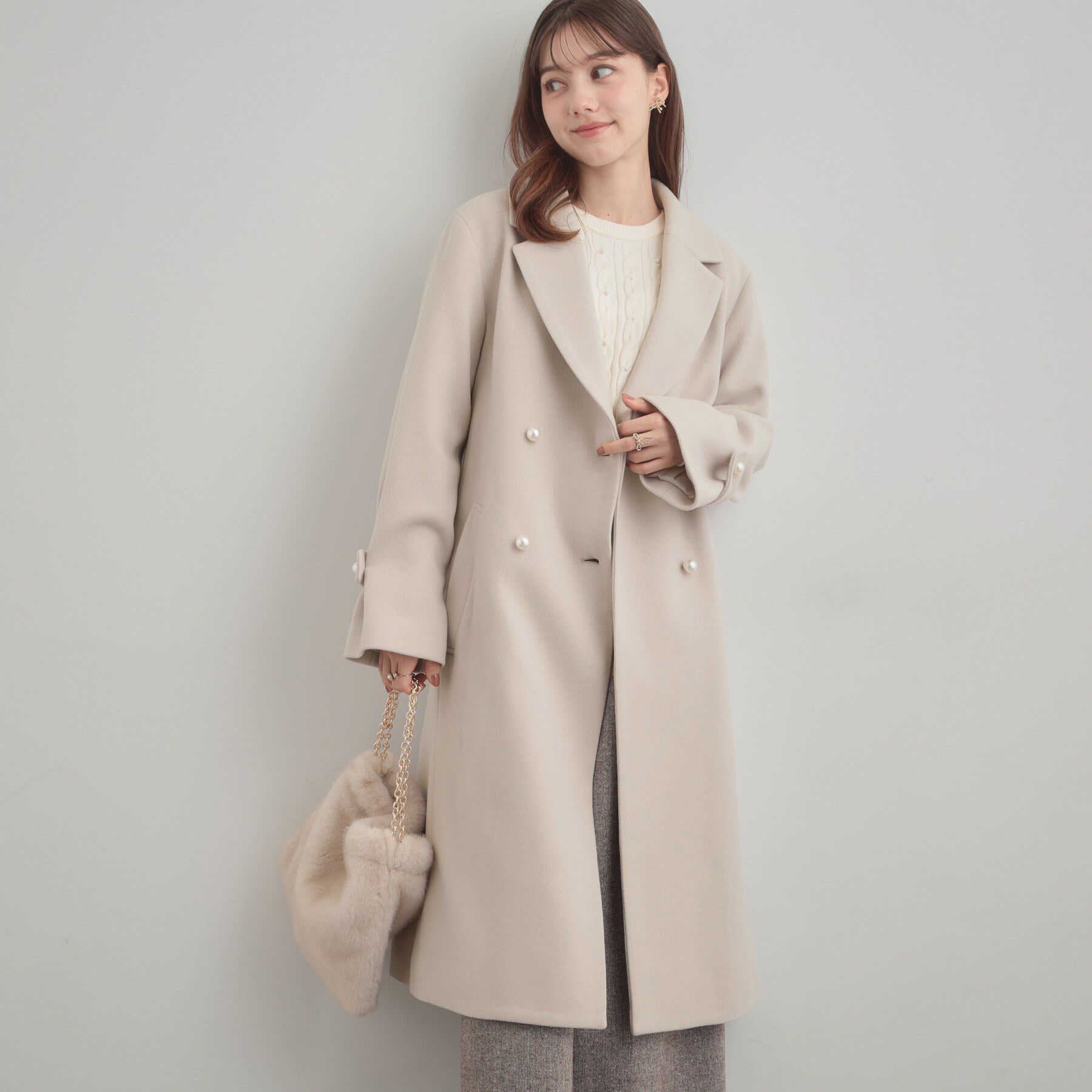 Couture broach「【大人上品・ベルト付き】パール調釦チェスターコート」|チェスターコート|