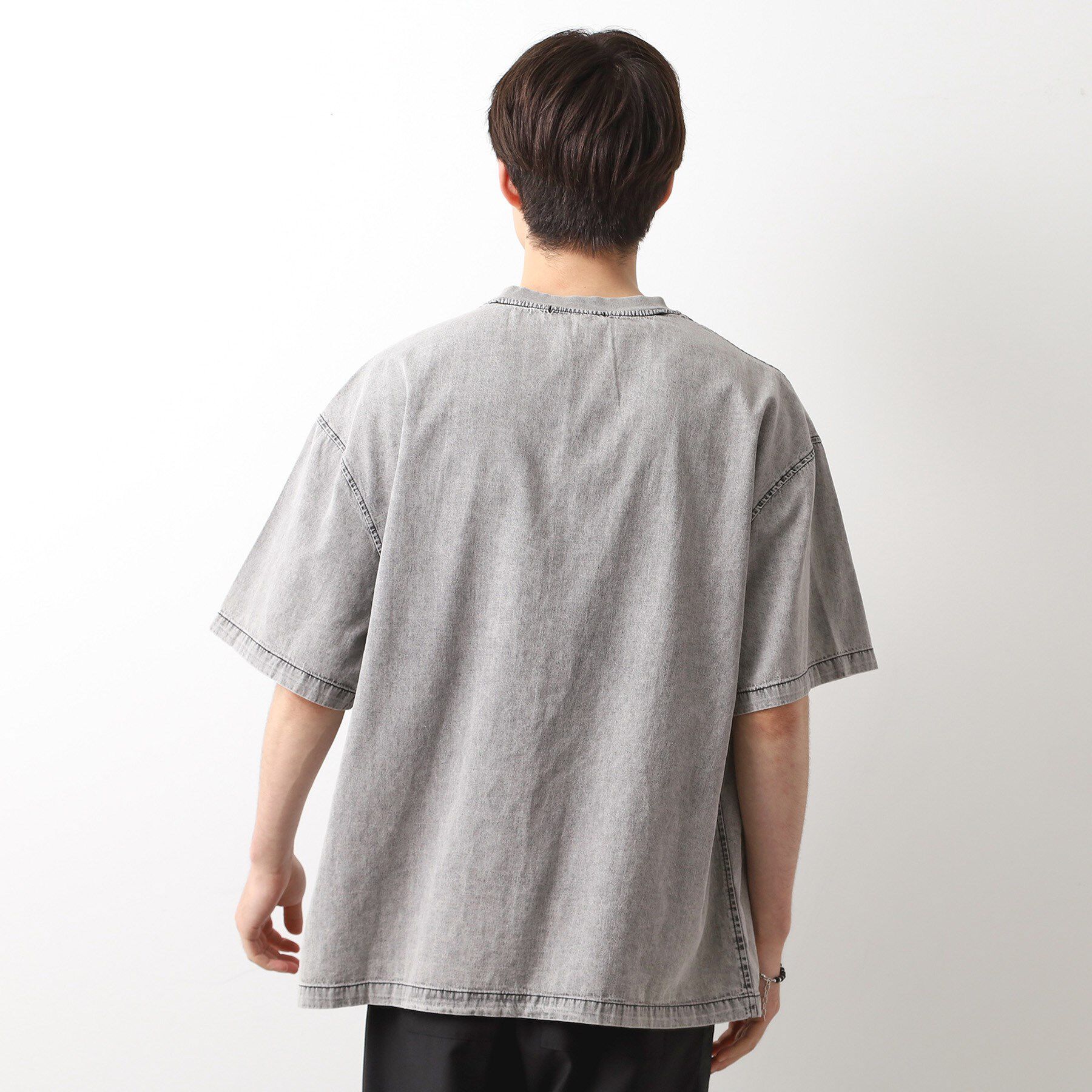 THE SHOP TK「ライトデニム半袖Tシャツ【洗濯機OK】」|Tシャツ・カットソー|