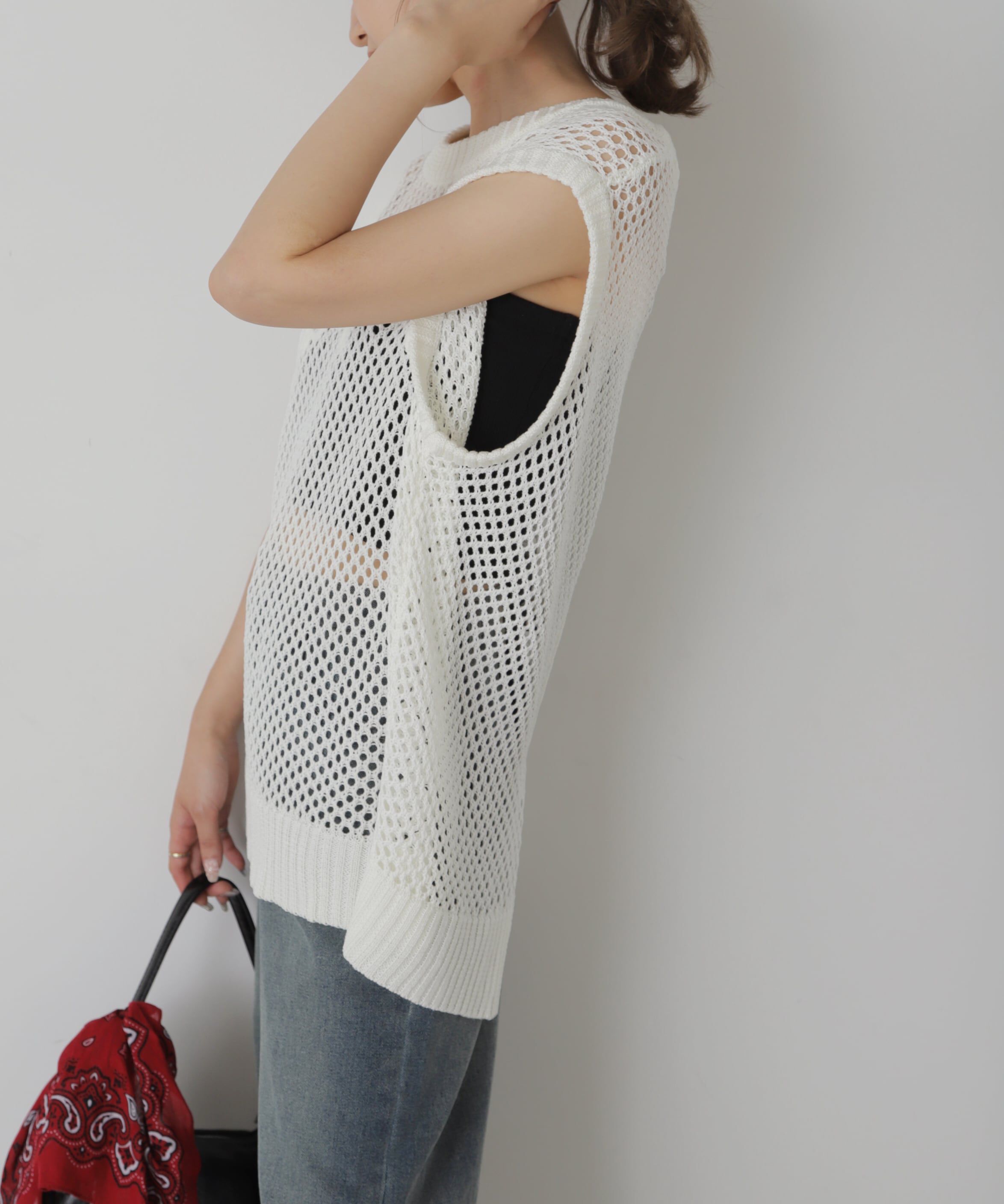  「メッシュロゴニットベスト」|ニット・セーター|