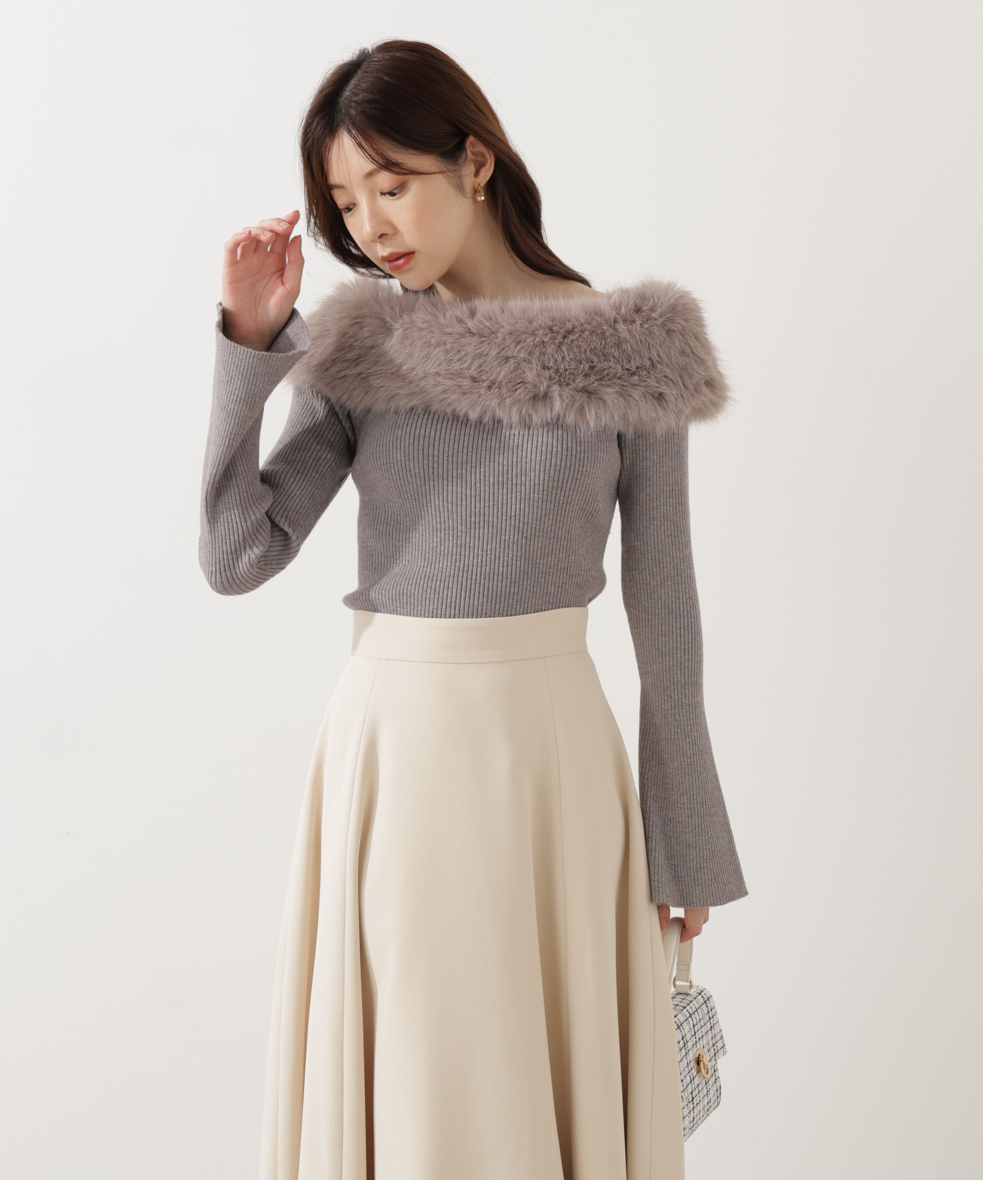 PROPORTION BODY DRESSING「フェイクファー付きオフショルニット 25AW」|ニット・セーター|