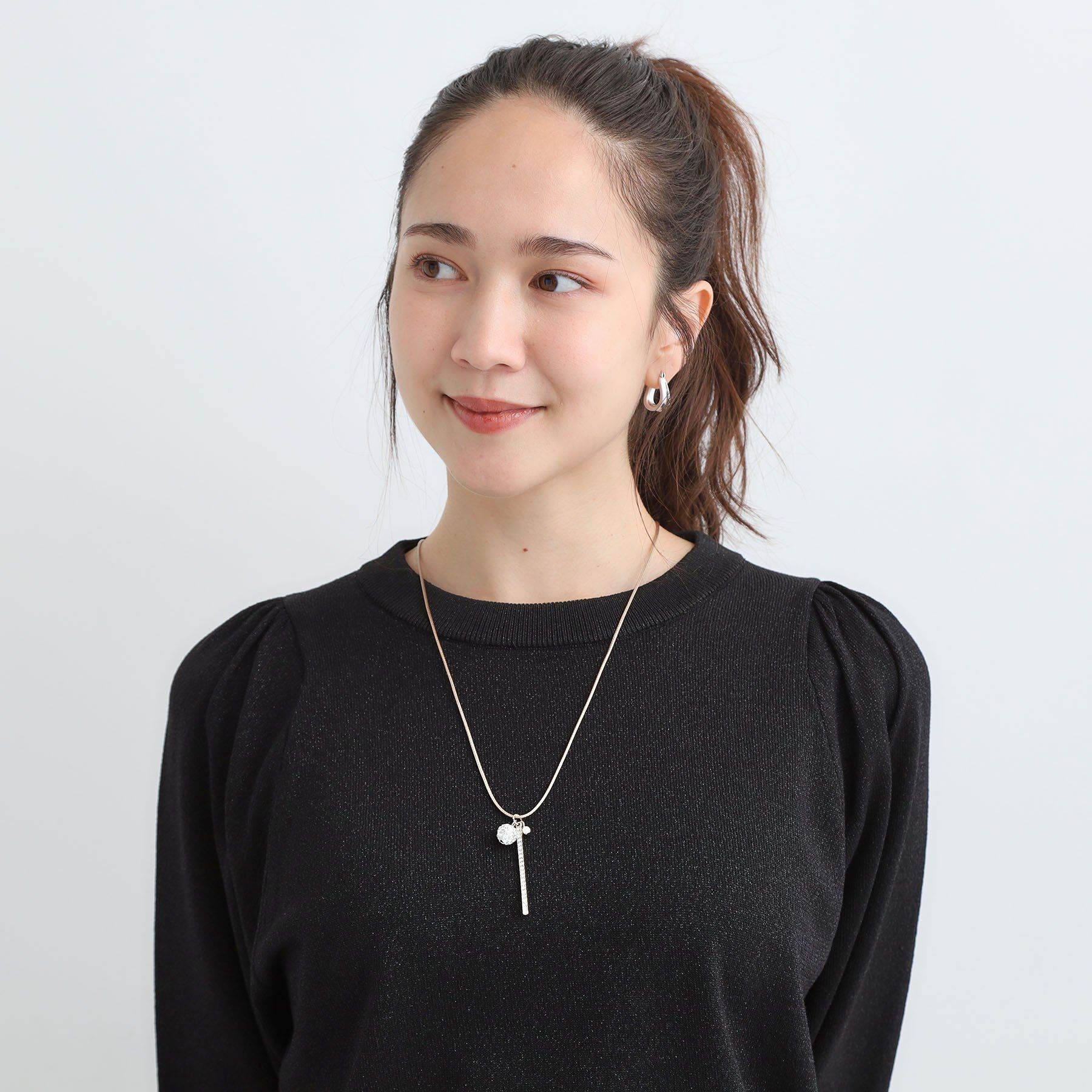 SHOO･LA･RUE「パヴェバーひもネックレス」|ネックレス|