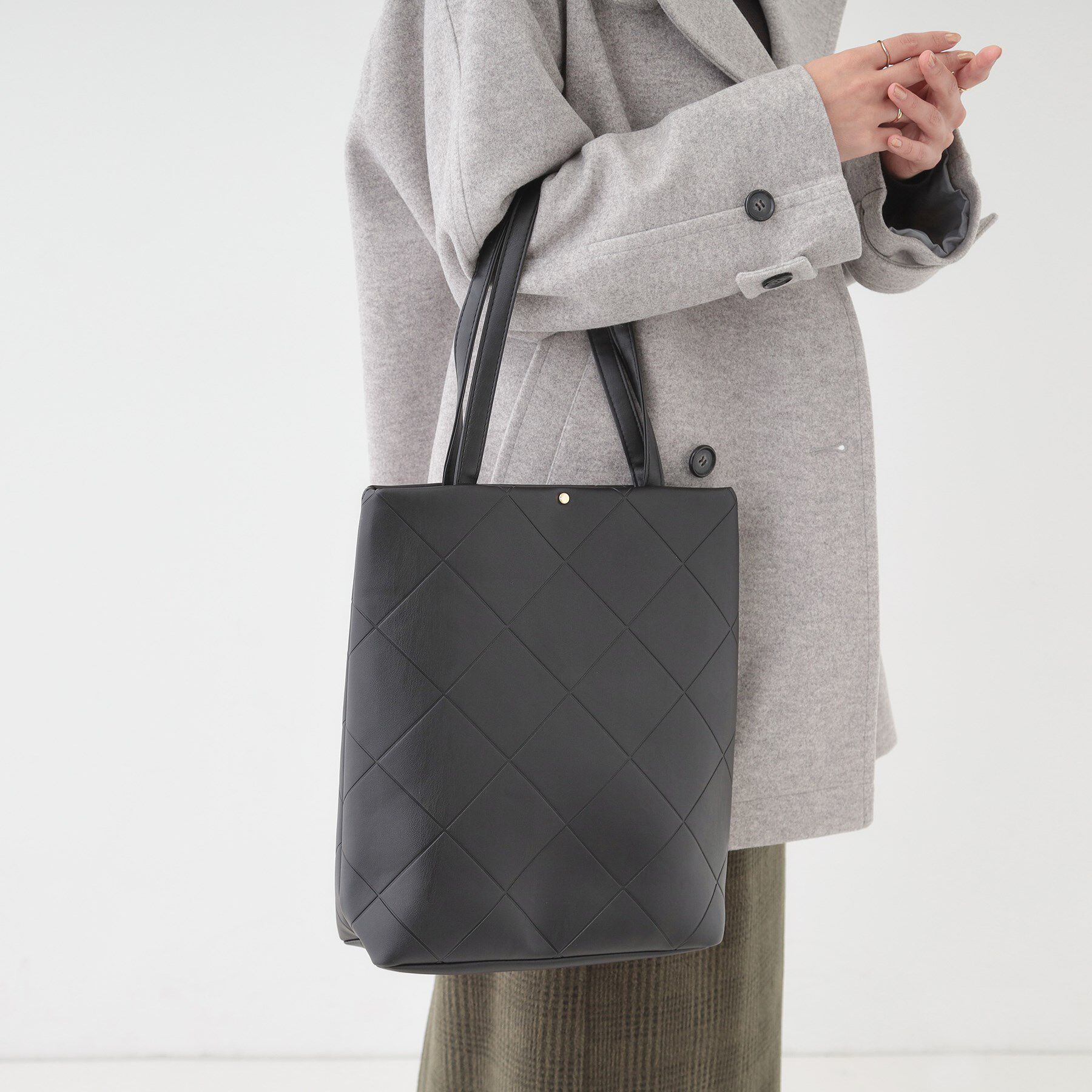 SHOO･LA･RUE「バイアスチェック型押しトートバッグ」|トートバッグ|