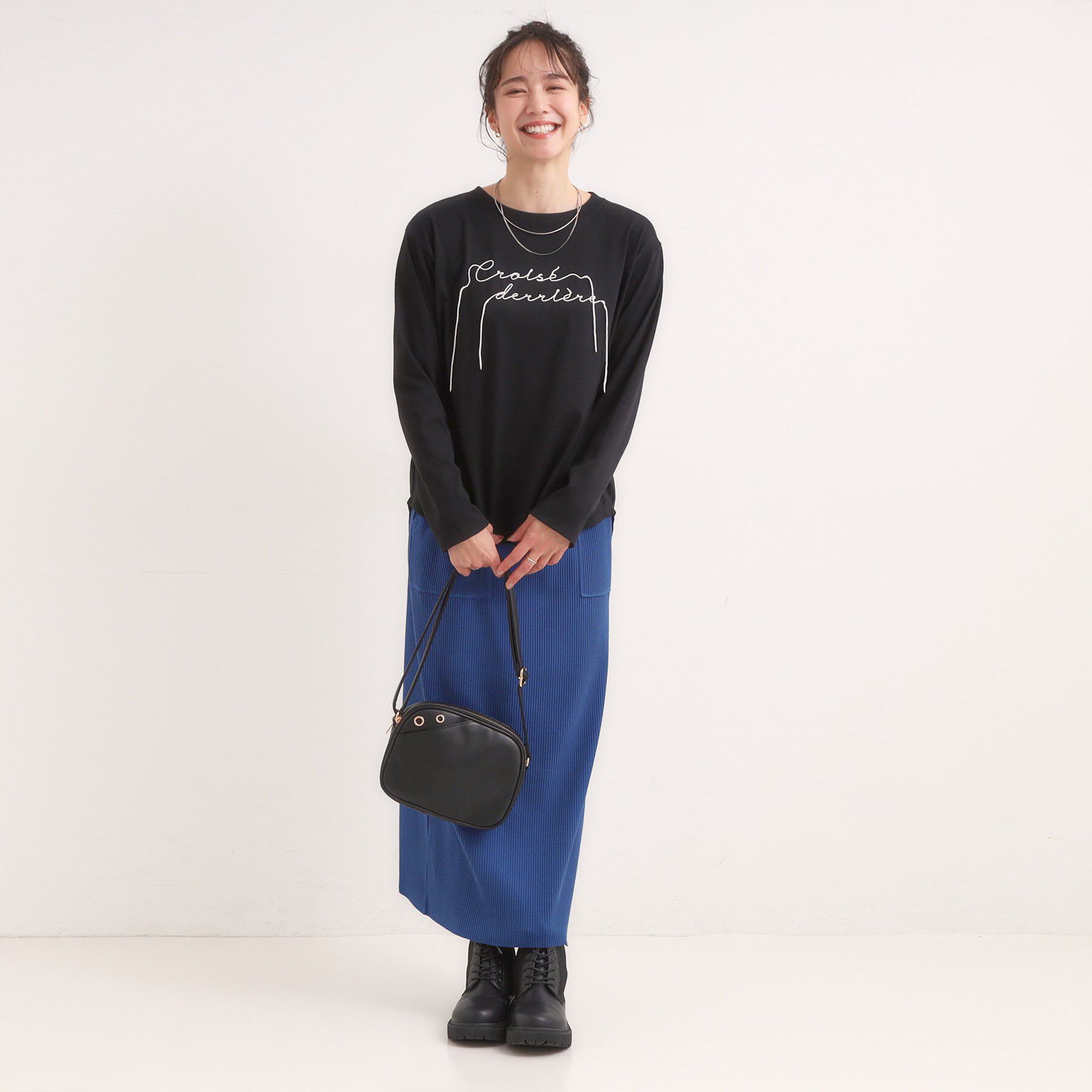 SHOO･LA･RUE「【洗濯機可/S-LL】周りと差がつく チェーンステッチロゴロンT」|Tシャツ・カットソー|