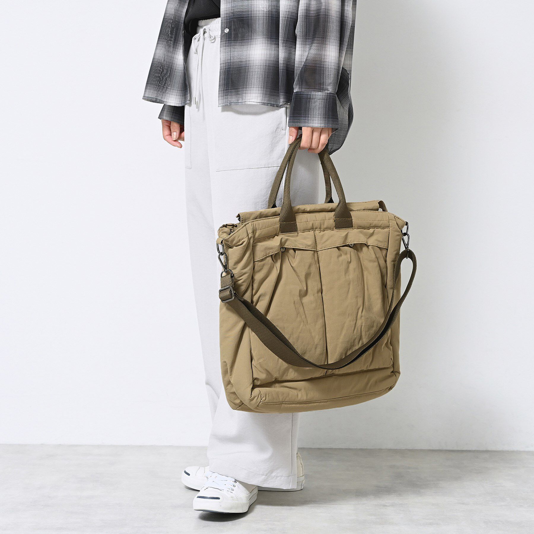 Dessin「【ユニセックス/2WAY/A4収納可】中綿入りトートバッグ」|トートバッグ|ベージュ(052)