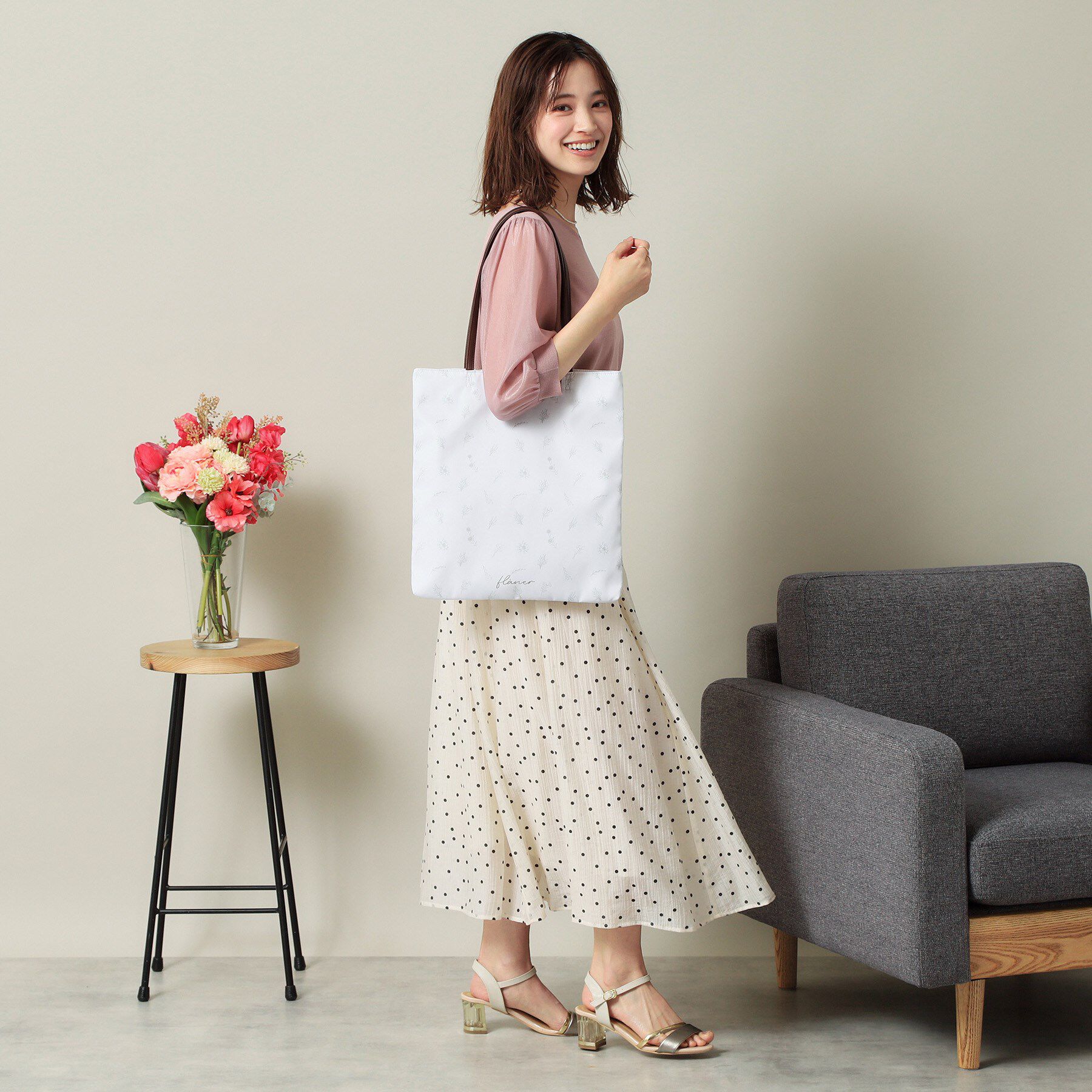 ITS&rsquo;DEMO「【A4対応】花柄薄マチトート」|トートバッグ|