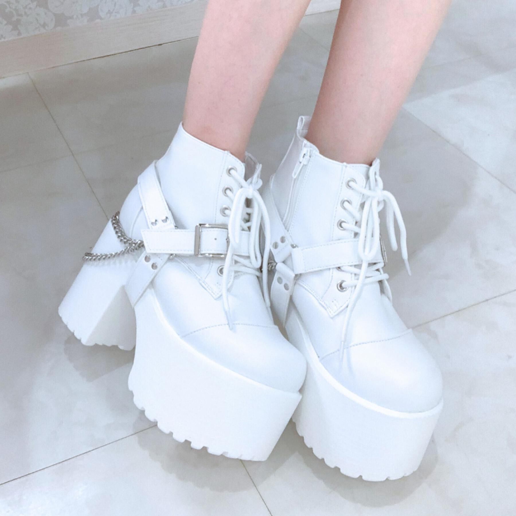 csT&P「ベルト取り外し可厚底ベルト付きブーツ」|ショートブーツ|