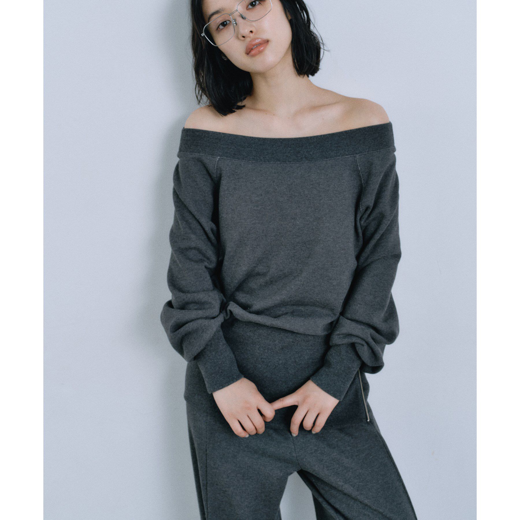 CODE A「off－shoulder sweat」|パーカー|チャコールグレー(0