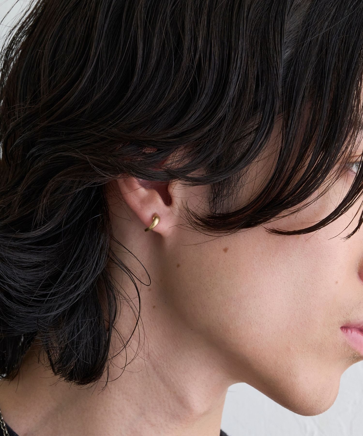 JUPITER「【K10】クレセントフープピアス/ユニセックス/マットゴールド」|ピアス|